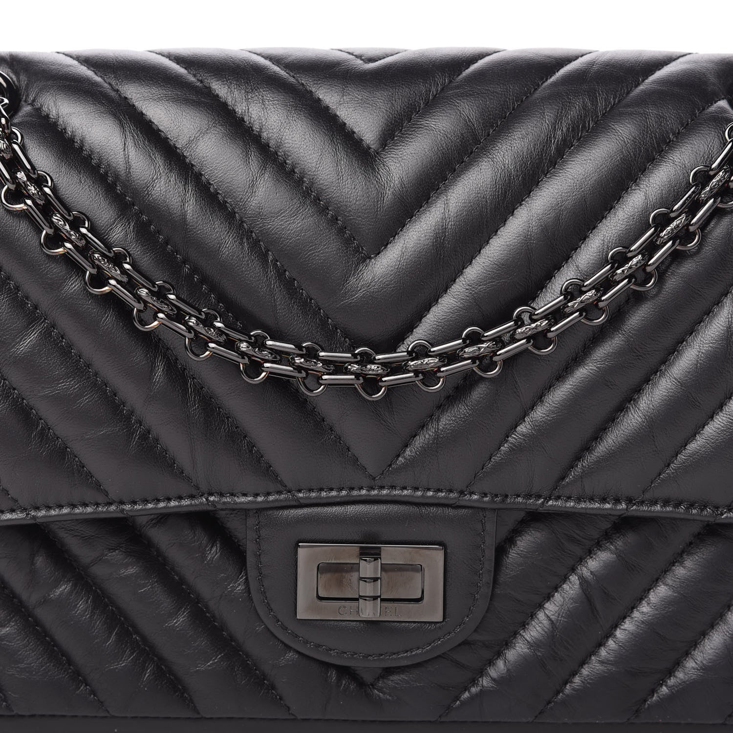 Chanel Aged Calfskin Chevron Quilted 2.55 Reissue 225 Flap So Black 10 of 10