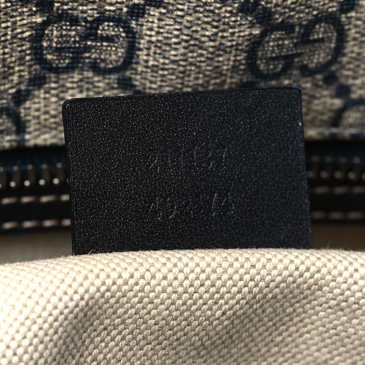 Gucci GG Supreme Monogram Medium Zippered Shopping Tote Navy 7 of 10