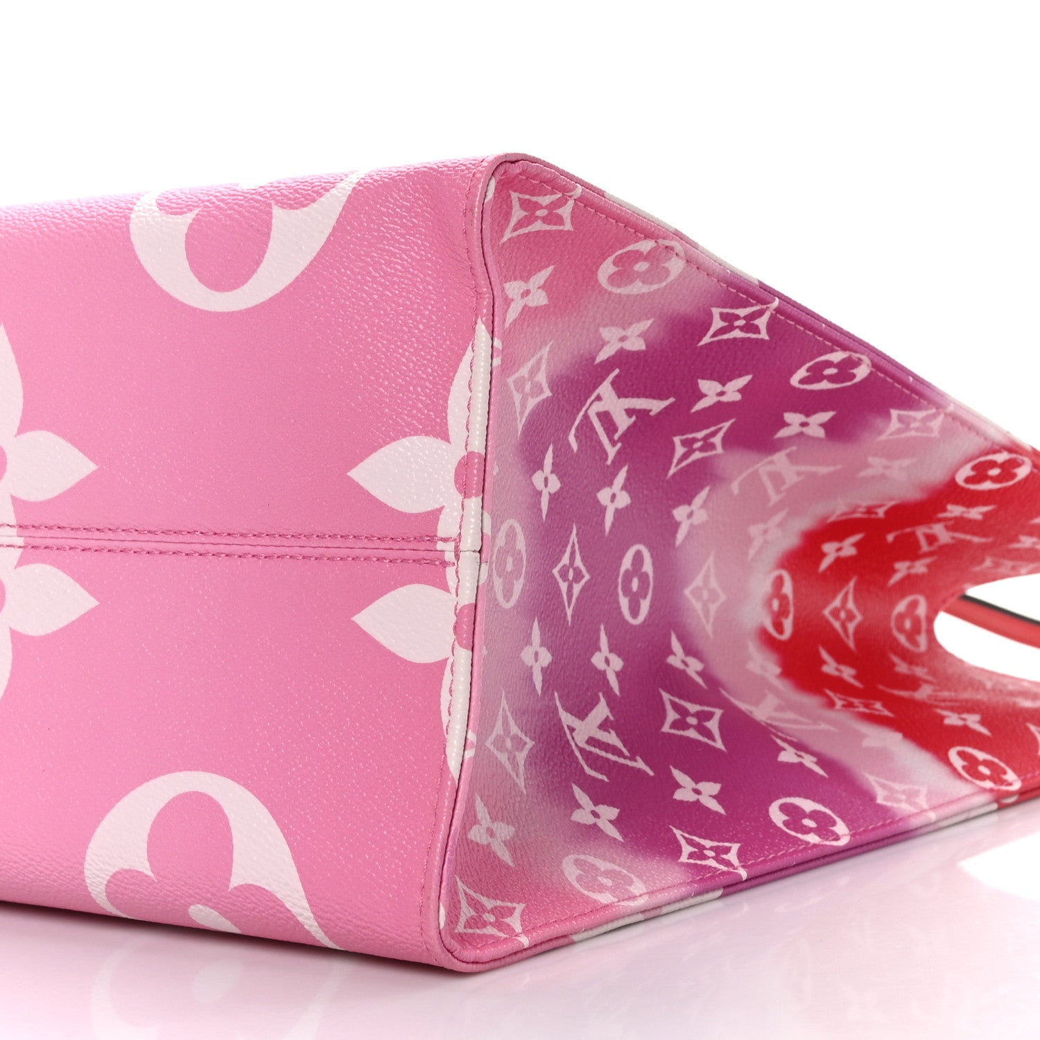 Louis Vuitton Monogram Escale Onthego GM Rouge 8 of 8