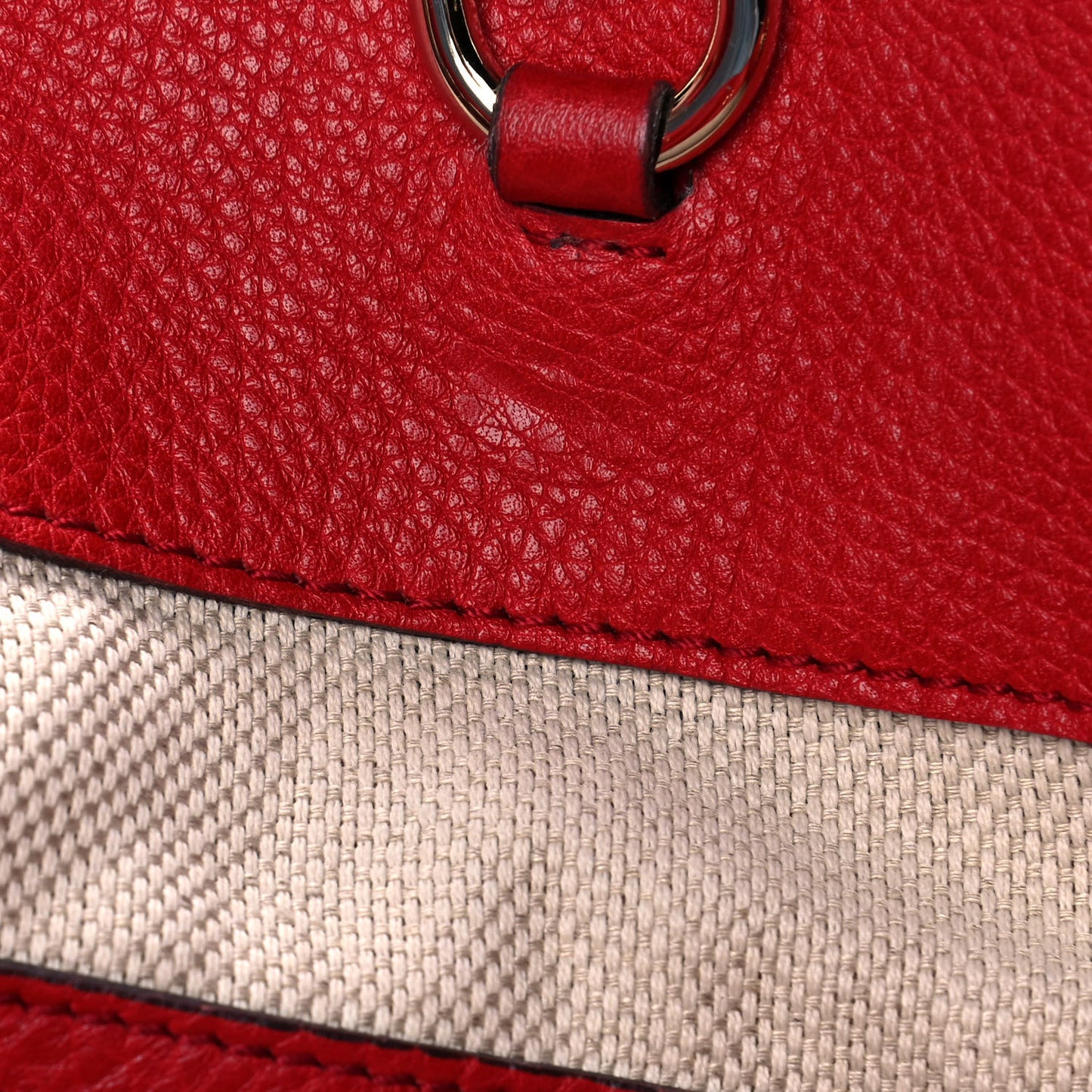 Pebbled Calfskin Medium Soho Chain Shoulder Bag Tabasco Red