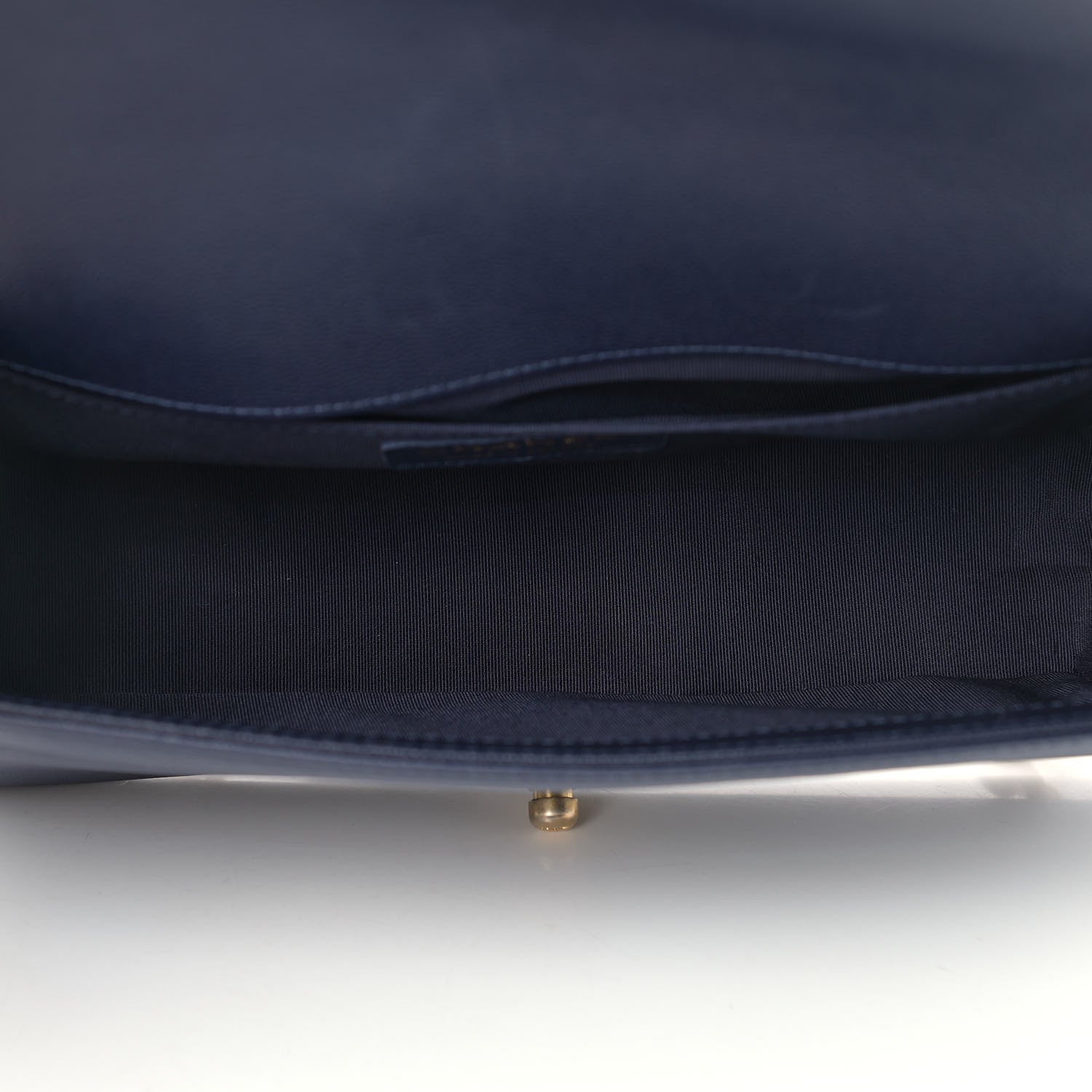 Chanel Caviar Quilted Medium Boy Flap Navy 5 of 11