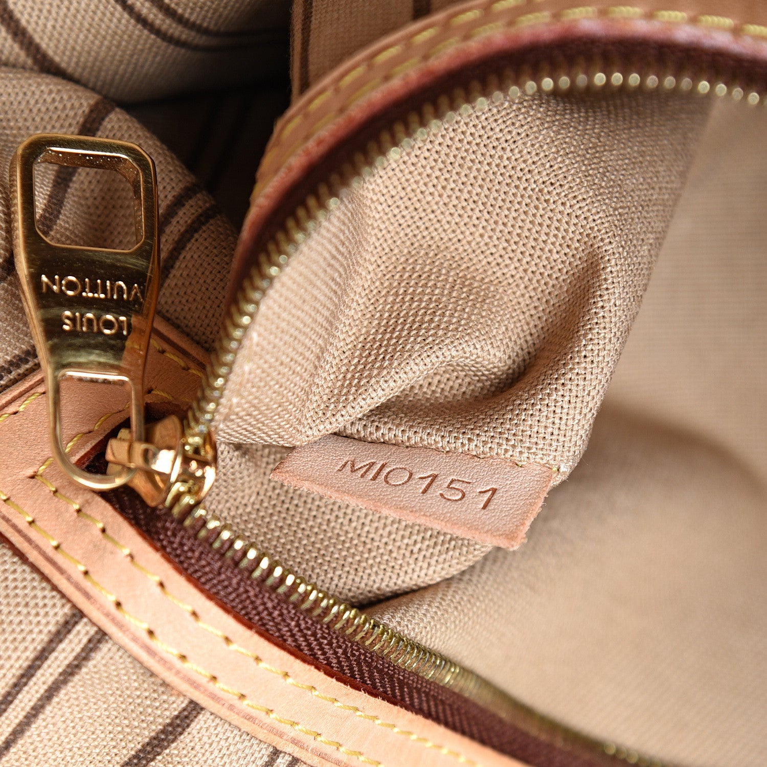 Louis Vuitton Monogram Delightful MM 6 of 13