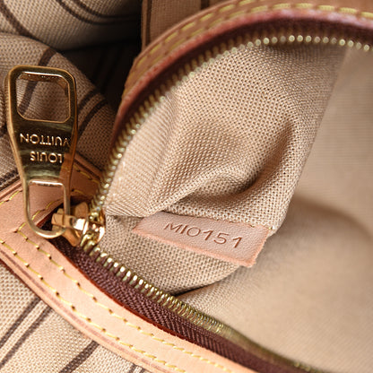 Louis Vuitton Monogram Delightful MM 6 of 13