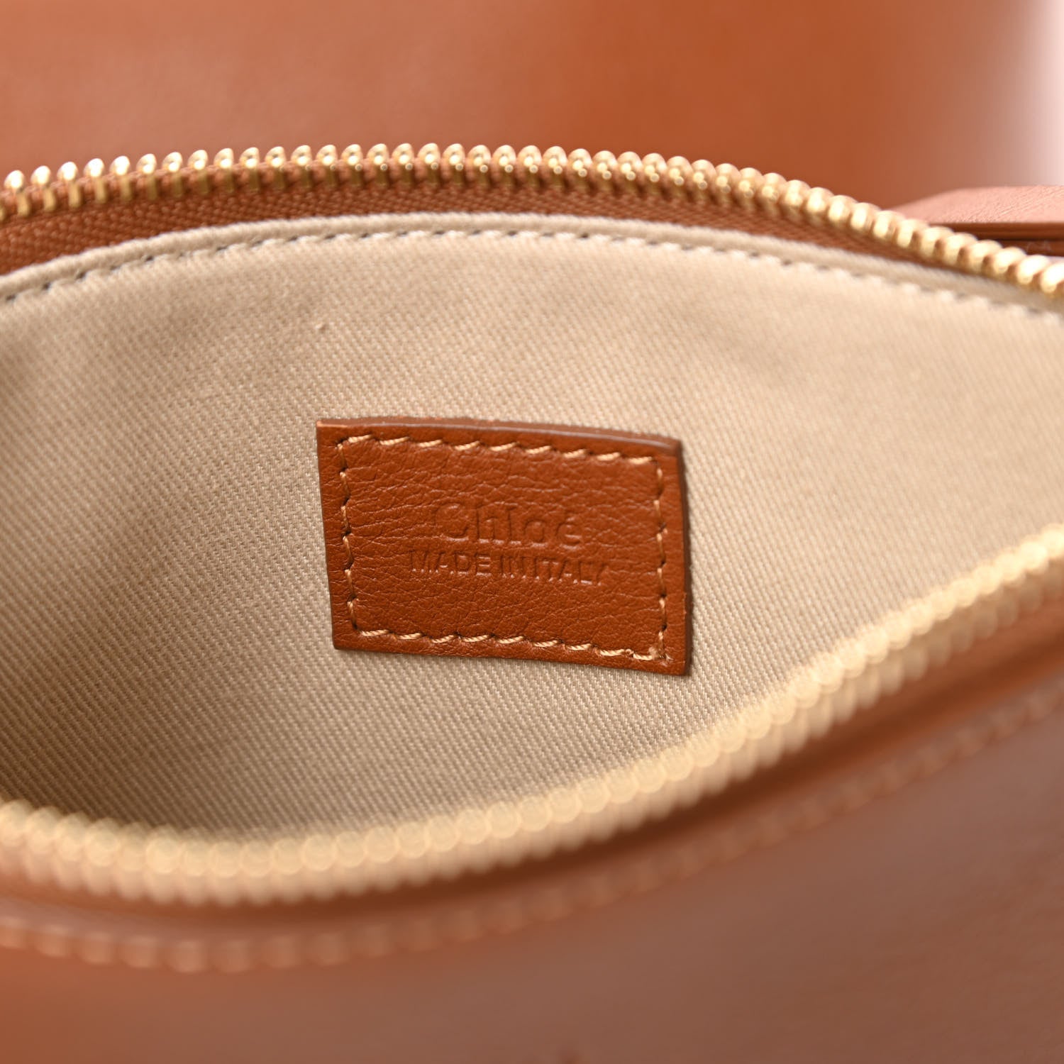 Chloe Smooth Calfskin Medium Vick Tote Caramel 8 of 13