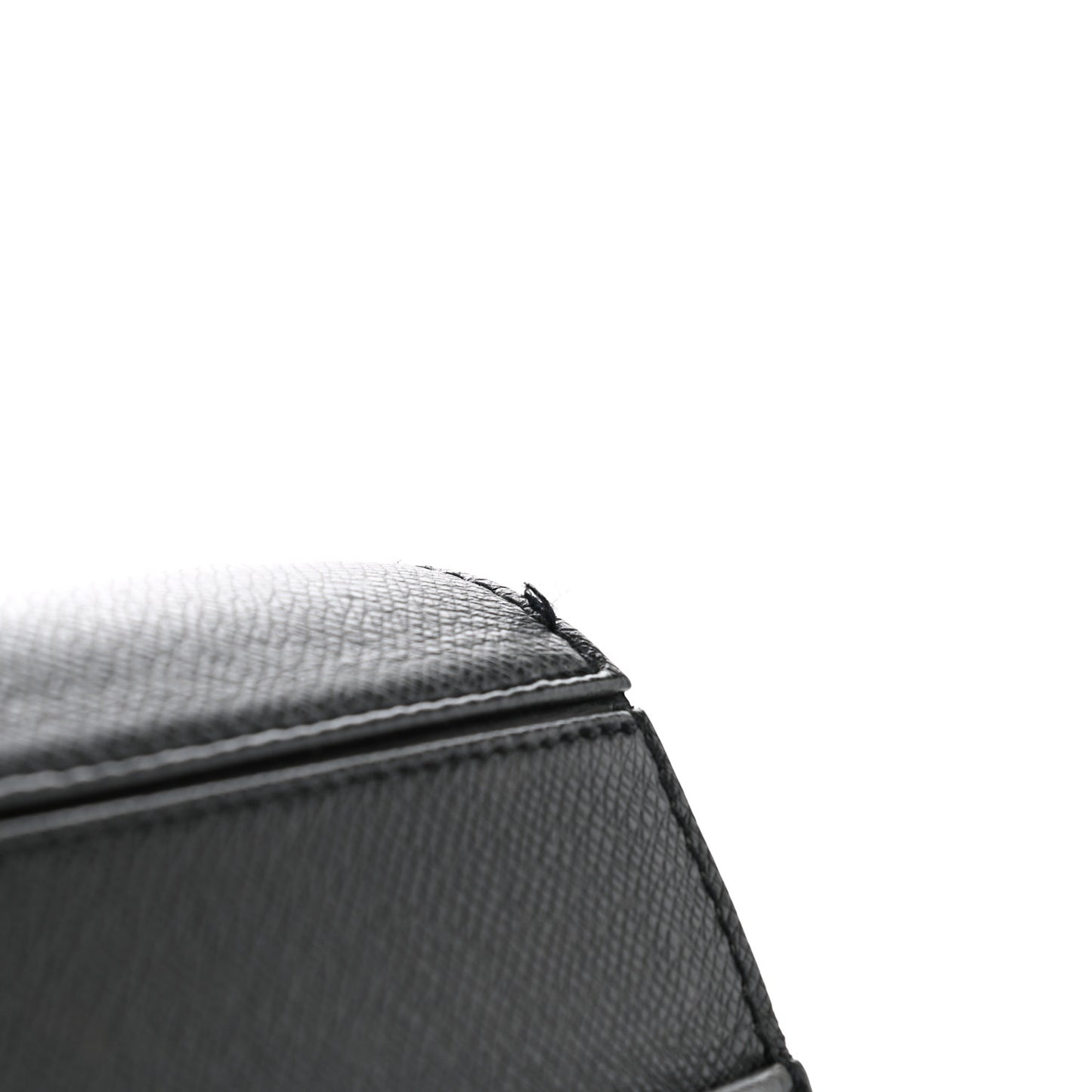 Taiga Neo Robusto 2 Compartment Briefcase Black