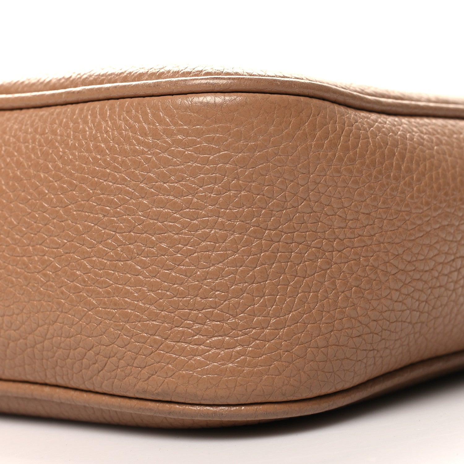 Gucci Cellarius Calfskin Small Soho Disco Bag Camelia 10 of 12