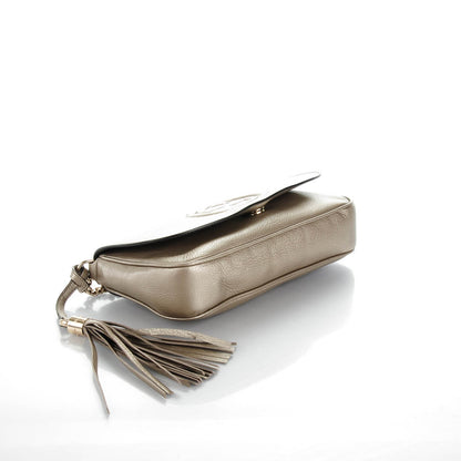 Gucci Metallic Pebbled Calfskin Medium Soho Flap Crossbody Golden Beige 4 of 7