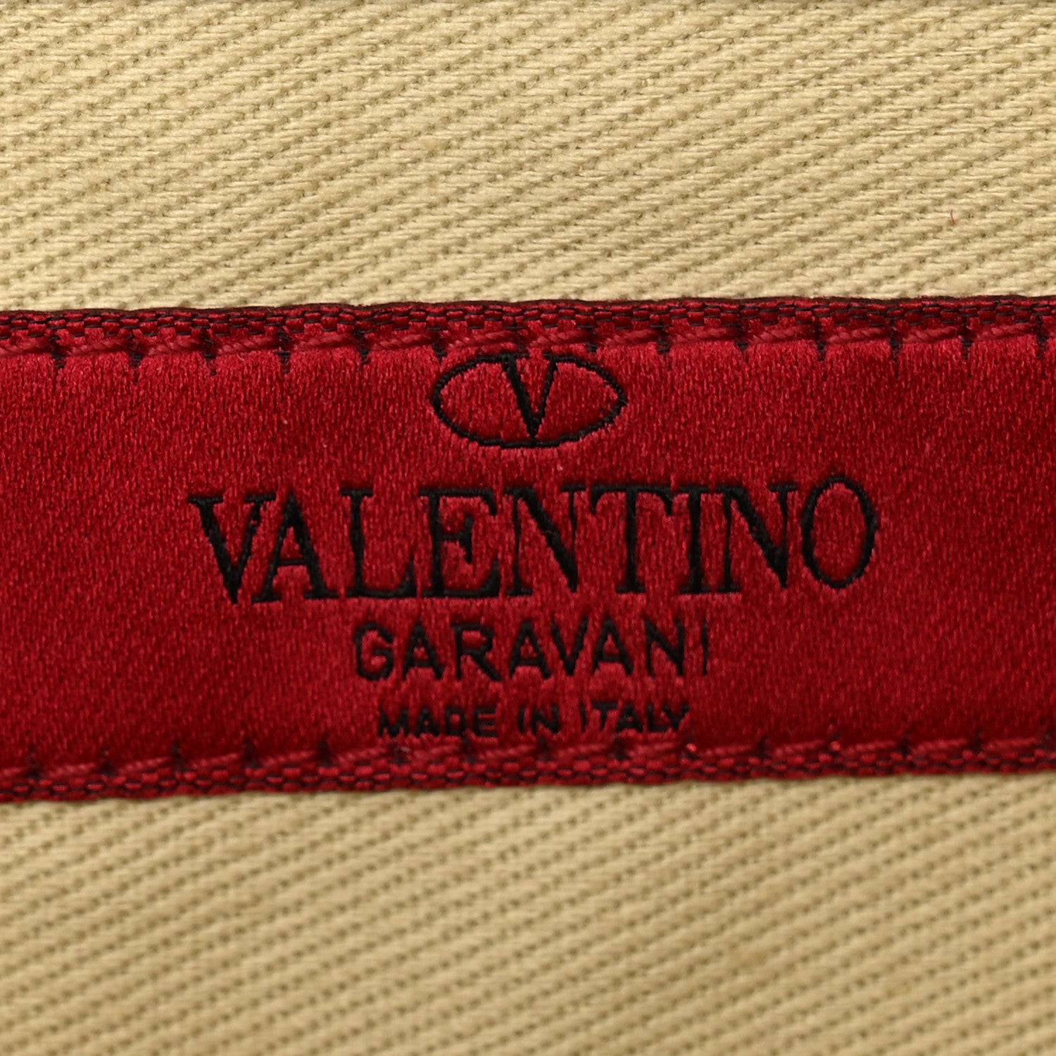 Valentino Garavani Vitello Large Rockstud Zip Wristlet Pouch Alpaca 6 of 7