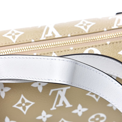 Louis Vuitton Monogram Giant Bumbag Kaki Beige 8 of 9