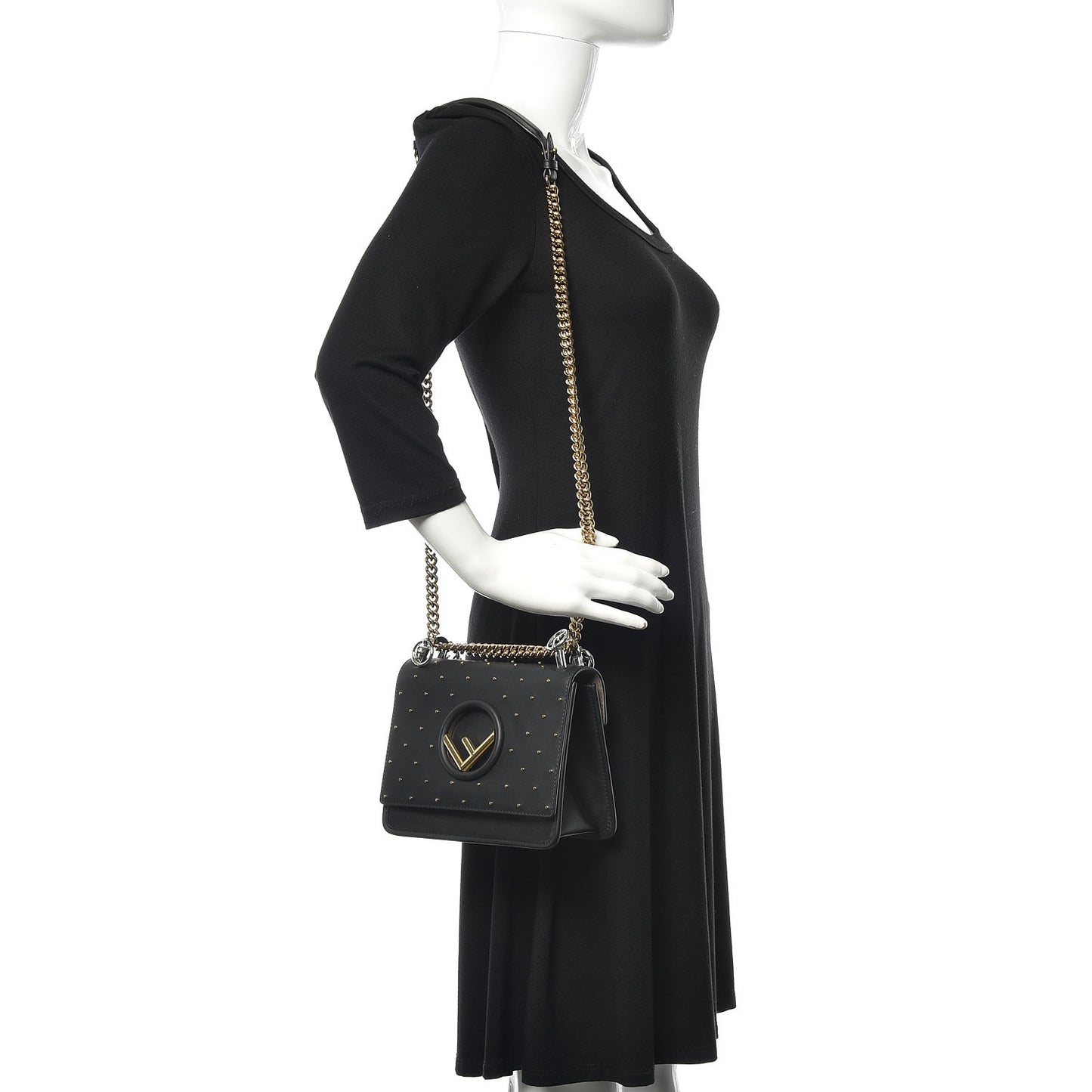 Vitello Liberty F is Studded Small Kan I Shoulder Bag Black