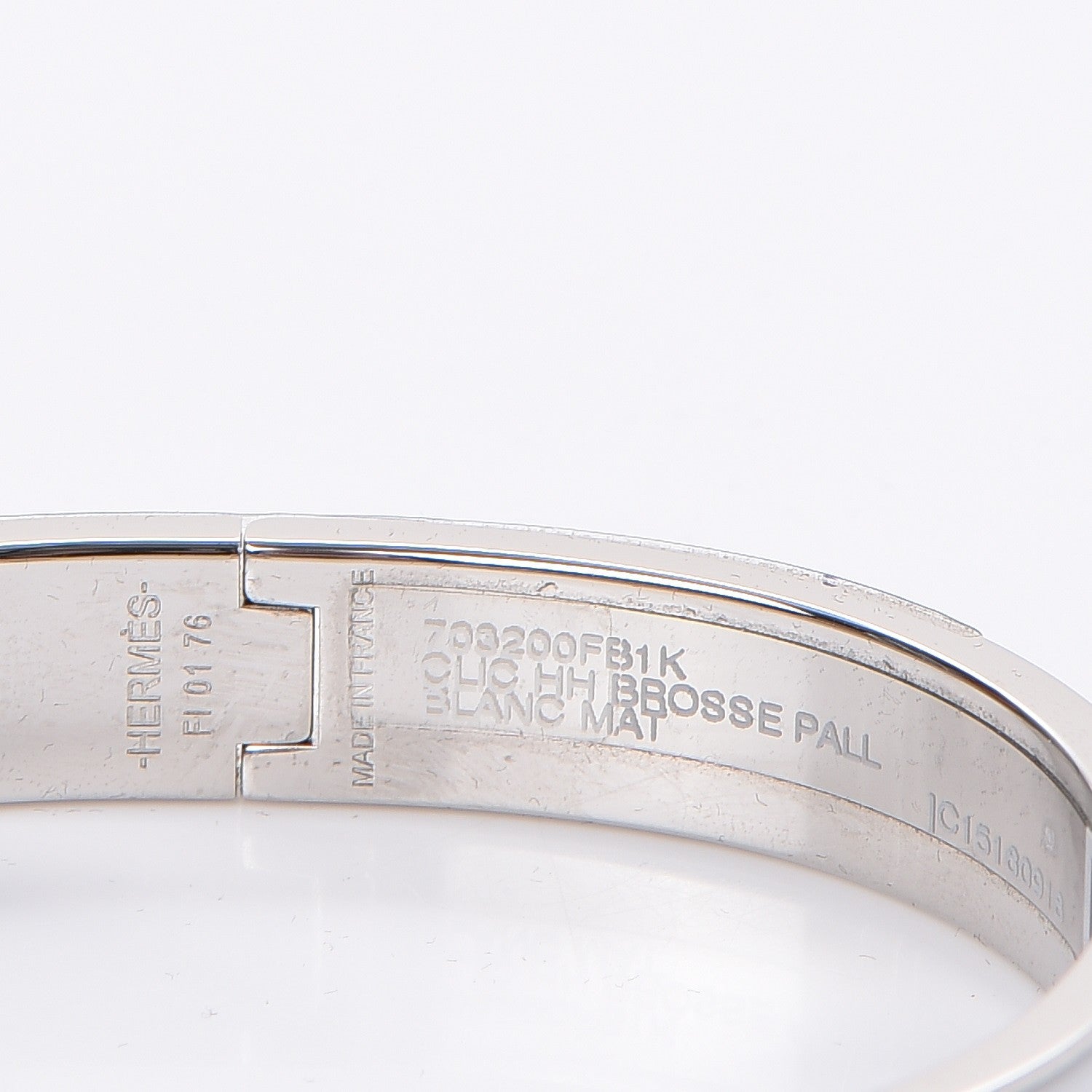 Hermes Matte Enamel Narrow Clic Clac HH Bracelet GM White 4 of 5