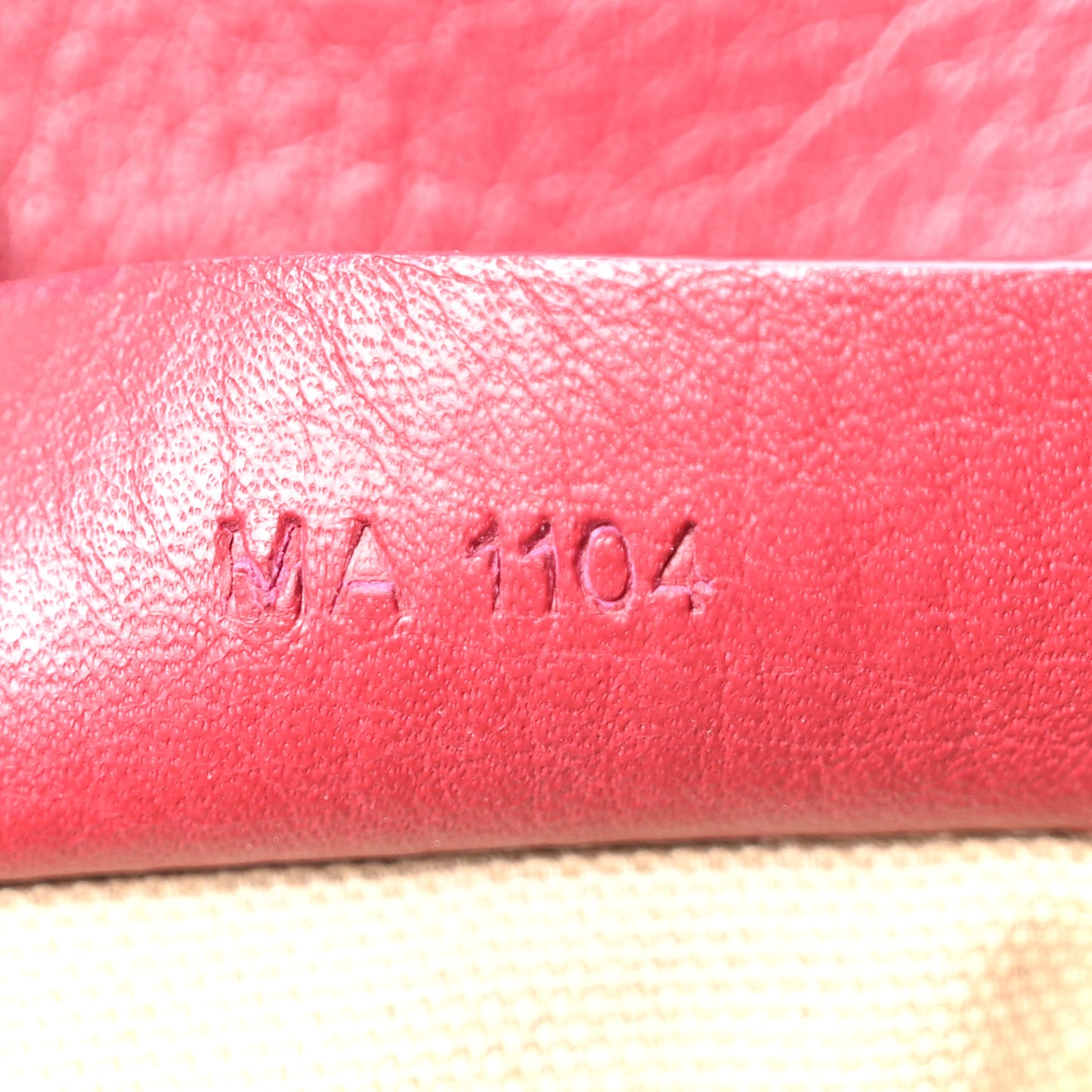 Calfskin Medium Pandora Pure Flap Red