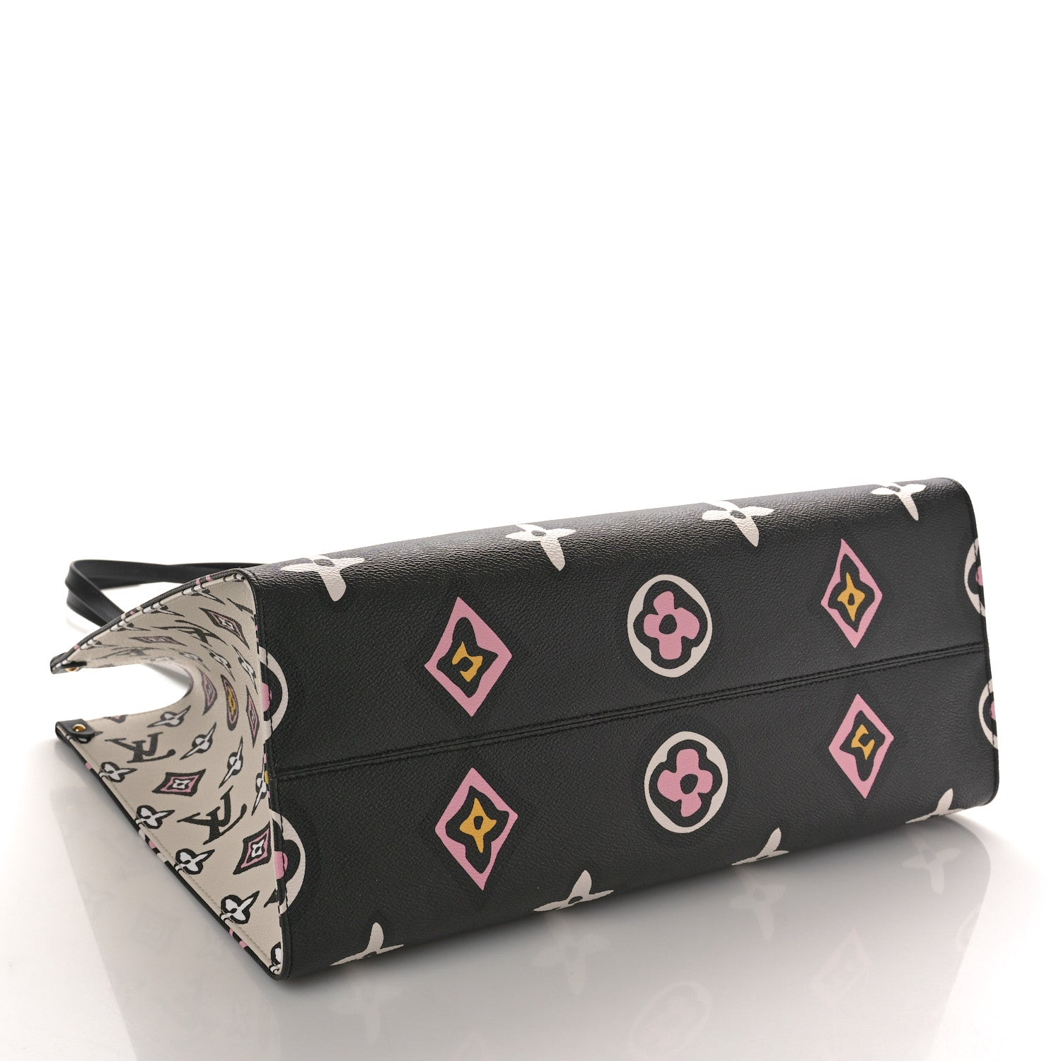Louis Vuitton Monogram Giant Wild At Heart Onthego GM Black 4 of 10