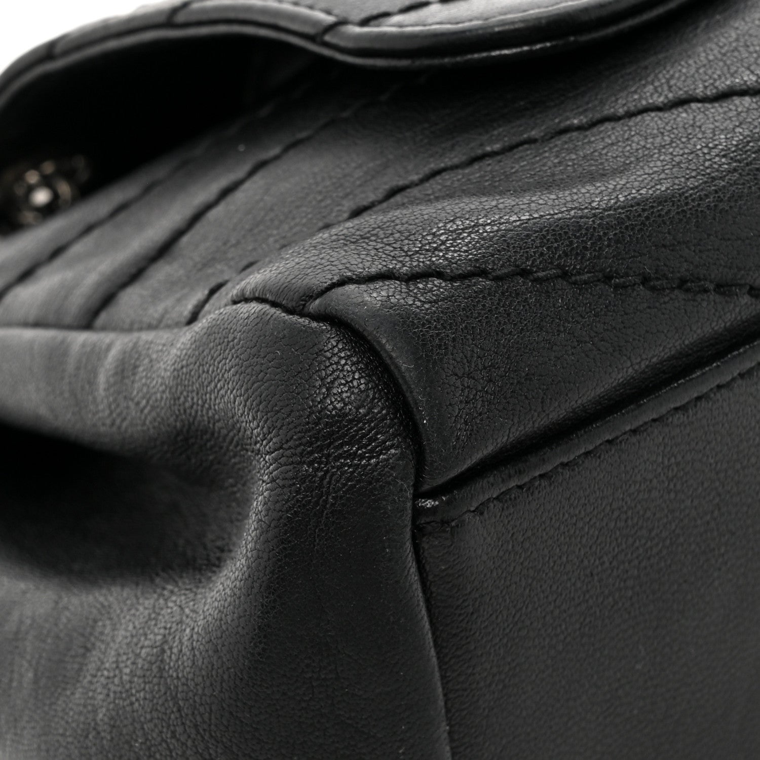 Saint Laurent Pebbled Lambskin Chevron Monogram Small Nolita Black 14 of 17