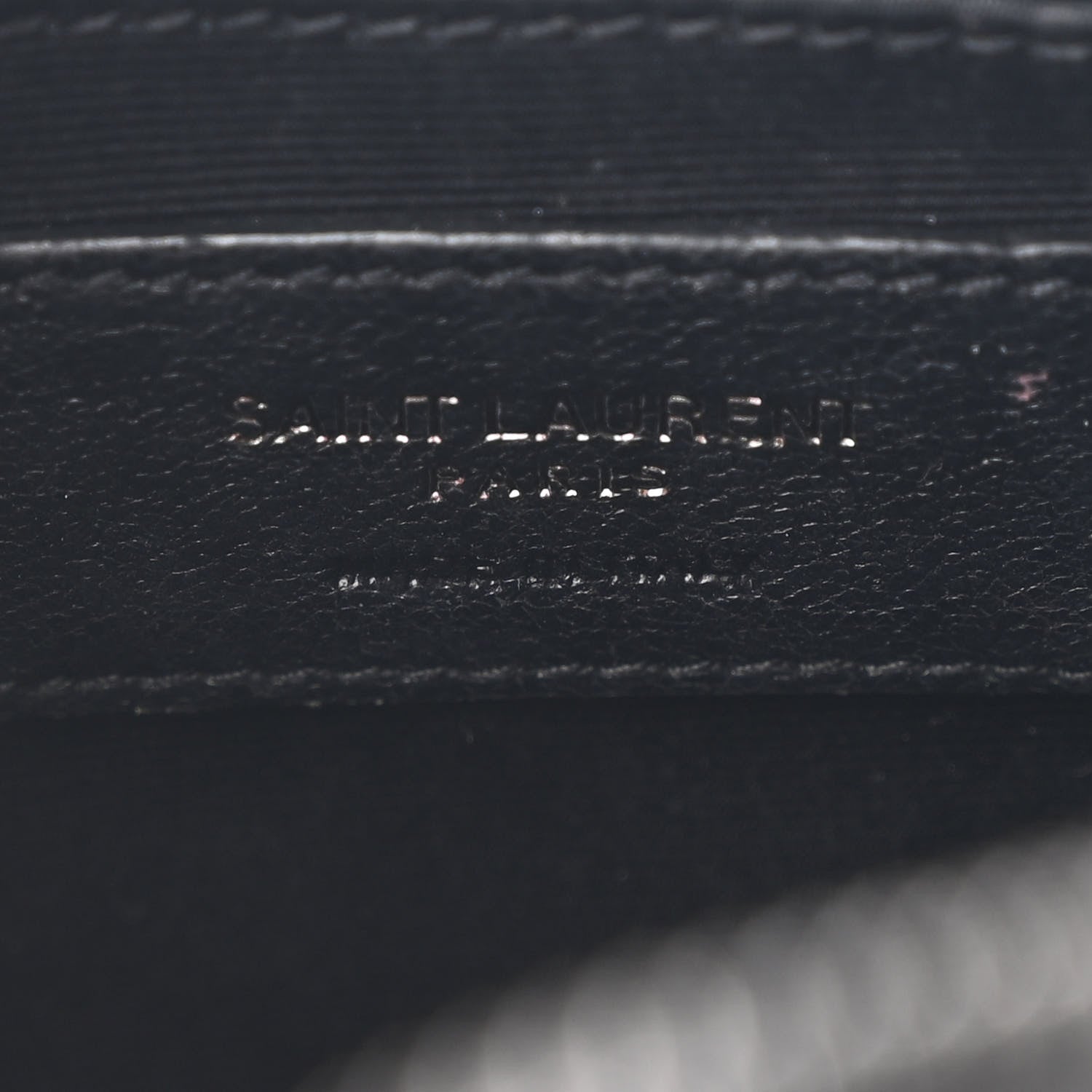 Saint Laurent Calfskin Matelasse Chevron Round Vinyle Camera Bag Black 6 of 10