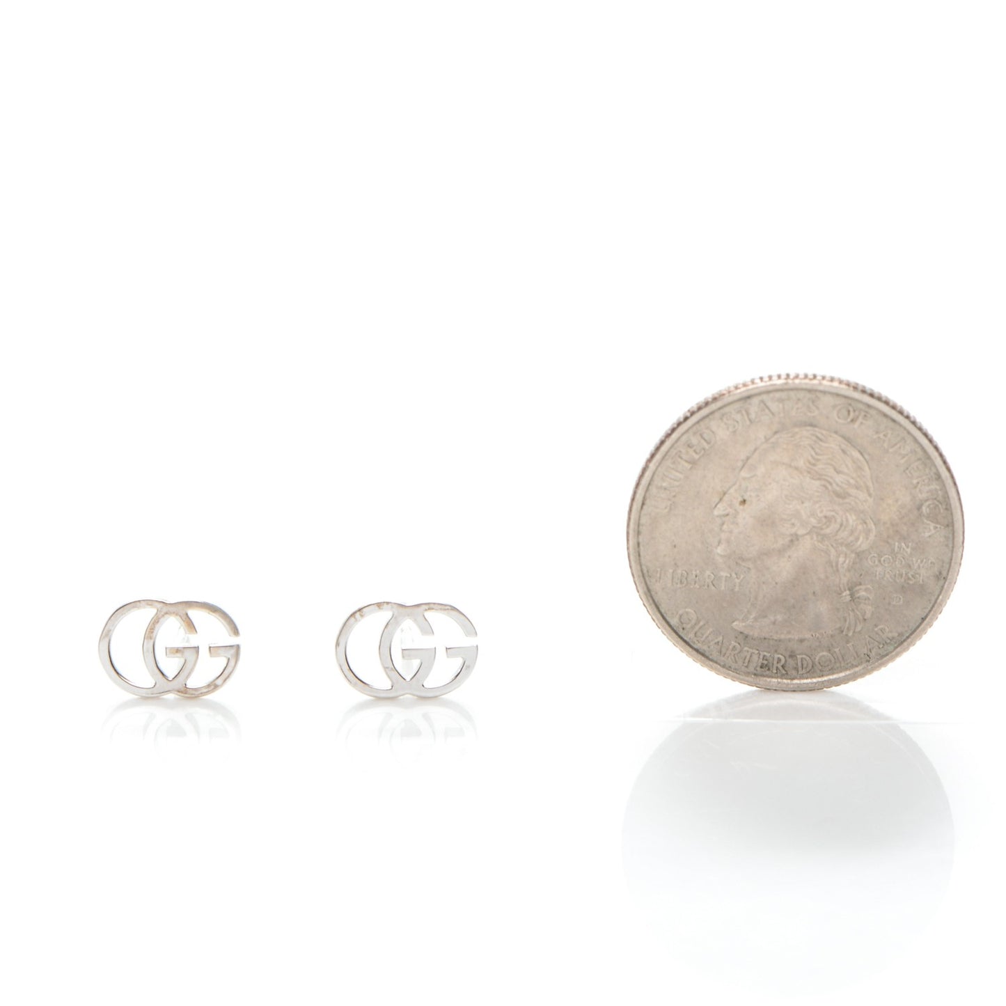 18K White Gold GG Tissue Stud Earrings
