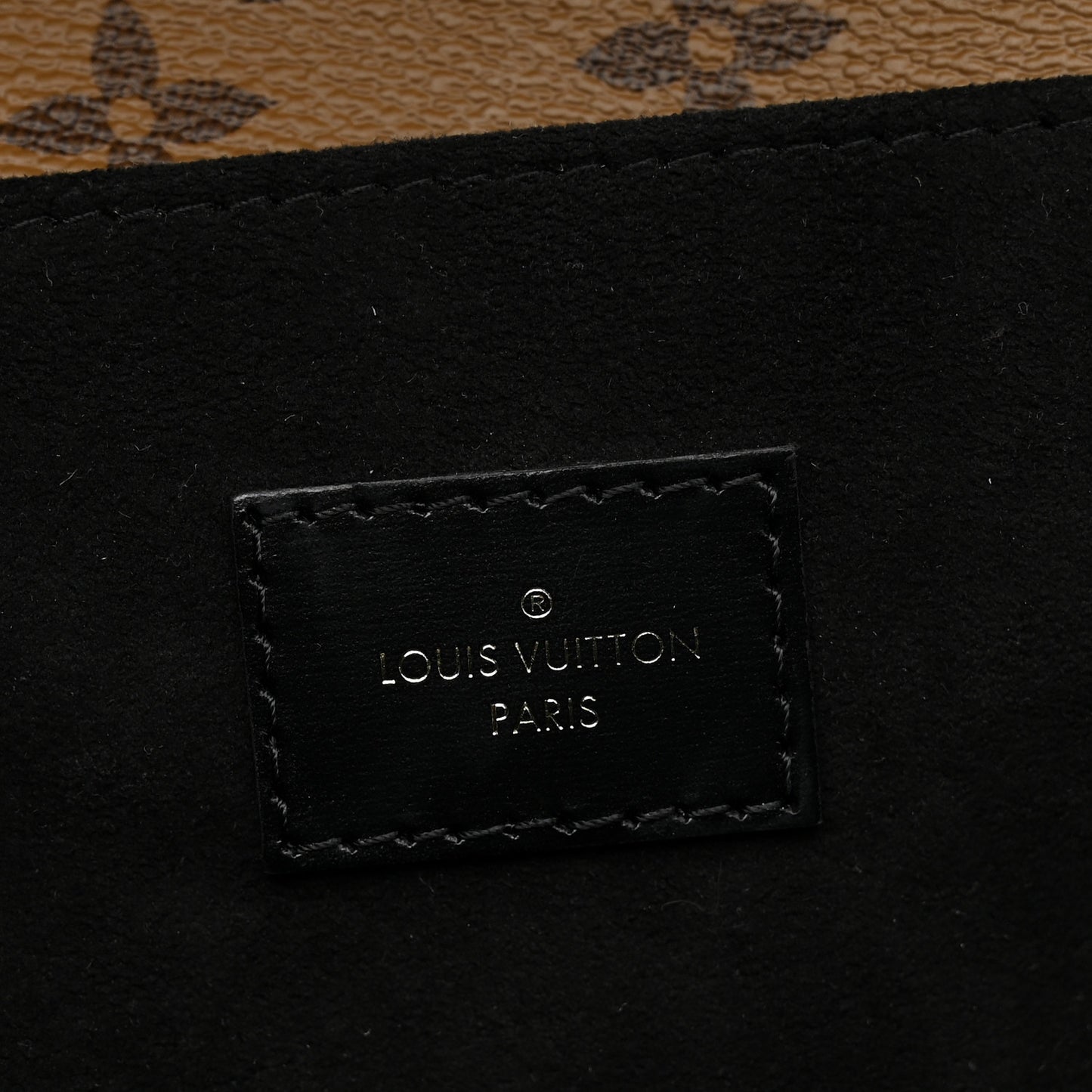Reverse Monogram Pochette Metis