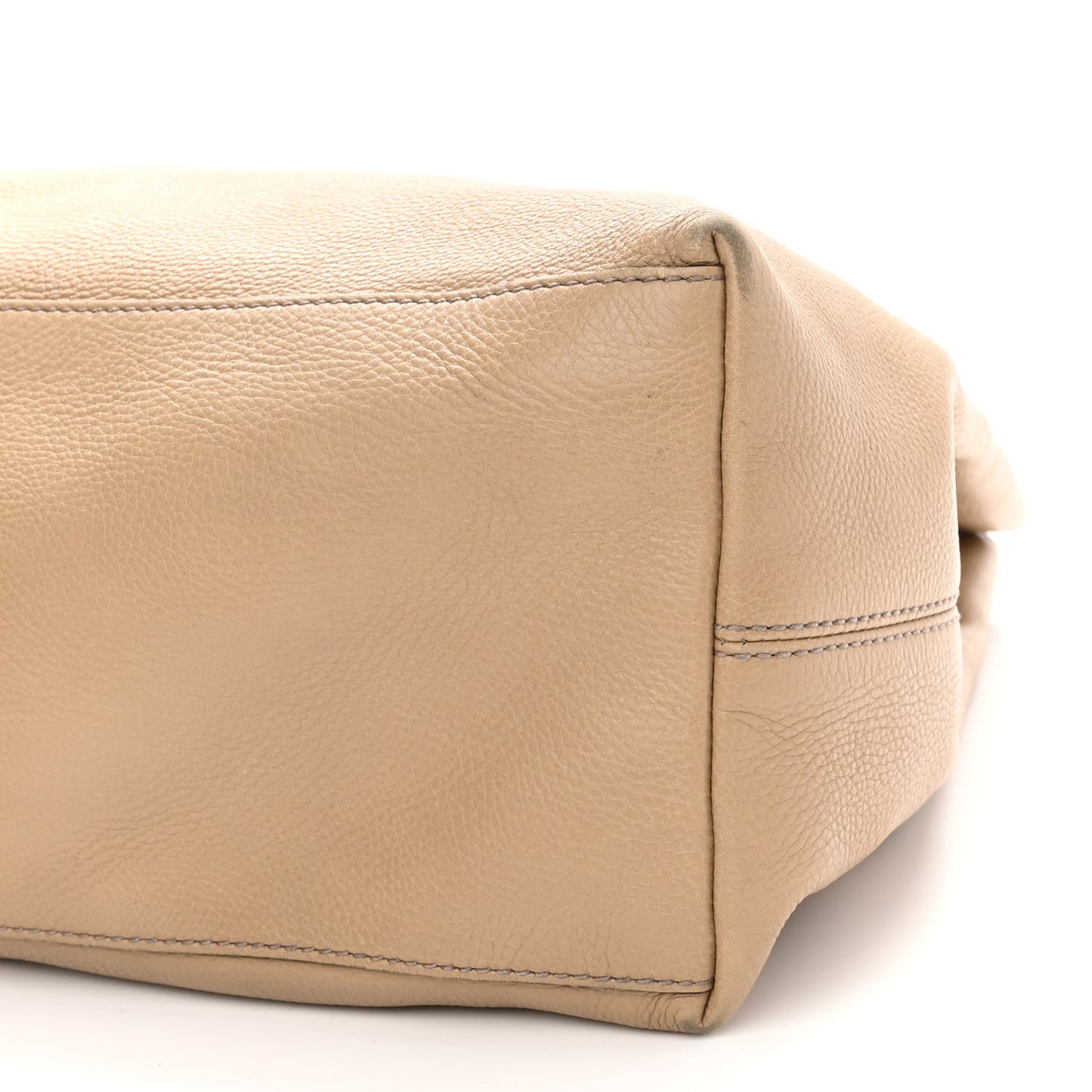 Pebbled Calfskin Large Soho Chain Shoulder Bag Nude