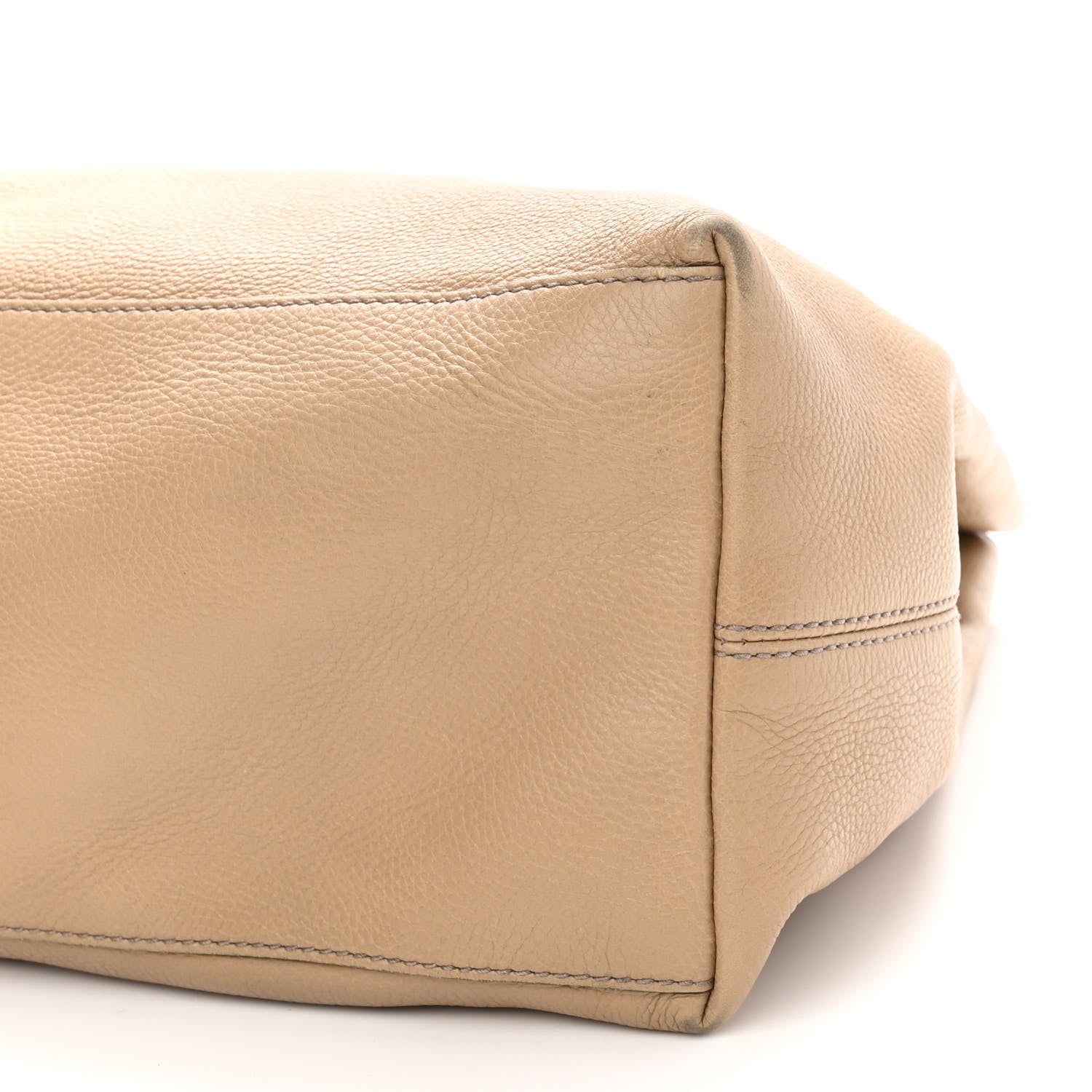 Gucci Pebbled Calfskin Large Soho Chain Shoulder Bag Nude 9 of 12