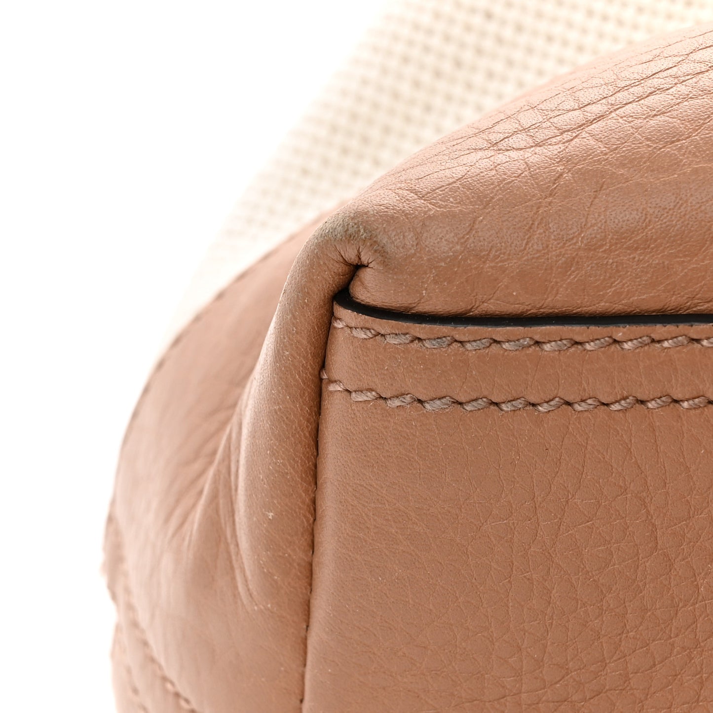 Linen Canvas Pebbled Calfskin Medium Soho Chain Shoulder Bag White Camelia