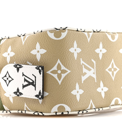 Louis Vuitton Monogram Giant Beach Pouch Kaki 9 of 11