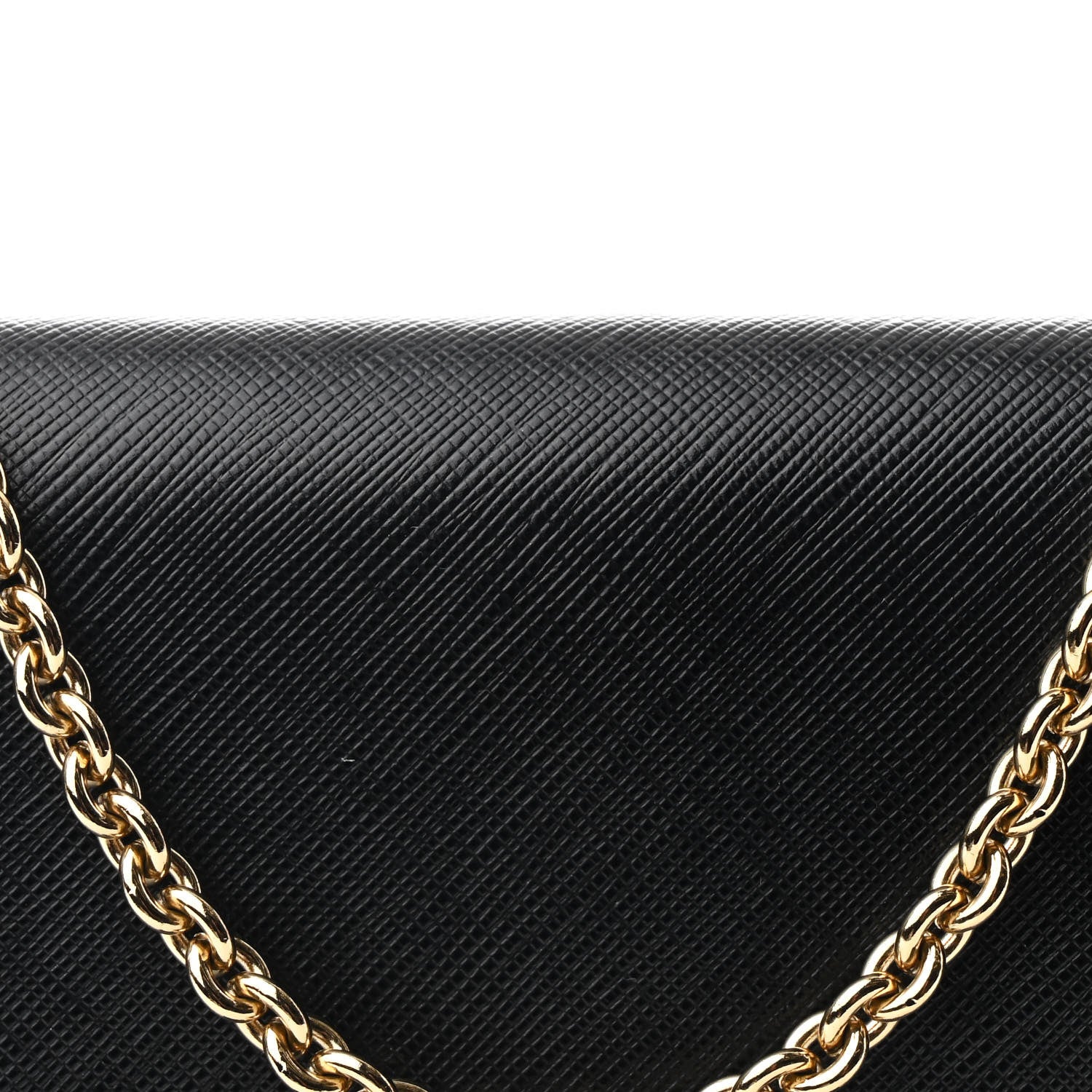 Salvatore Ferragamo Hammered Calfskin Vara Wallet On Chain Black 8 of 11