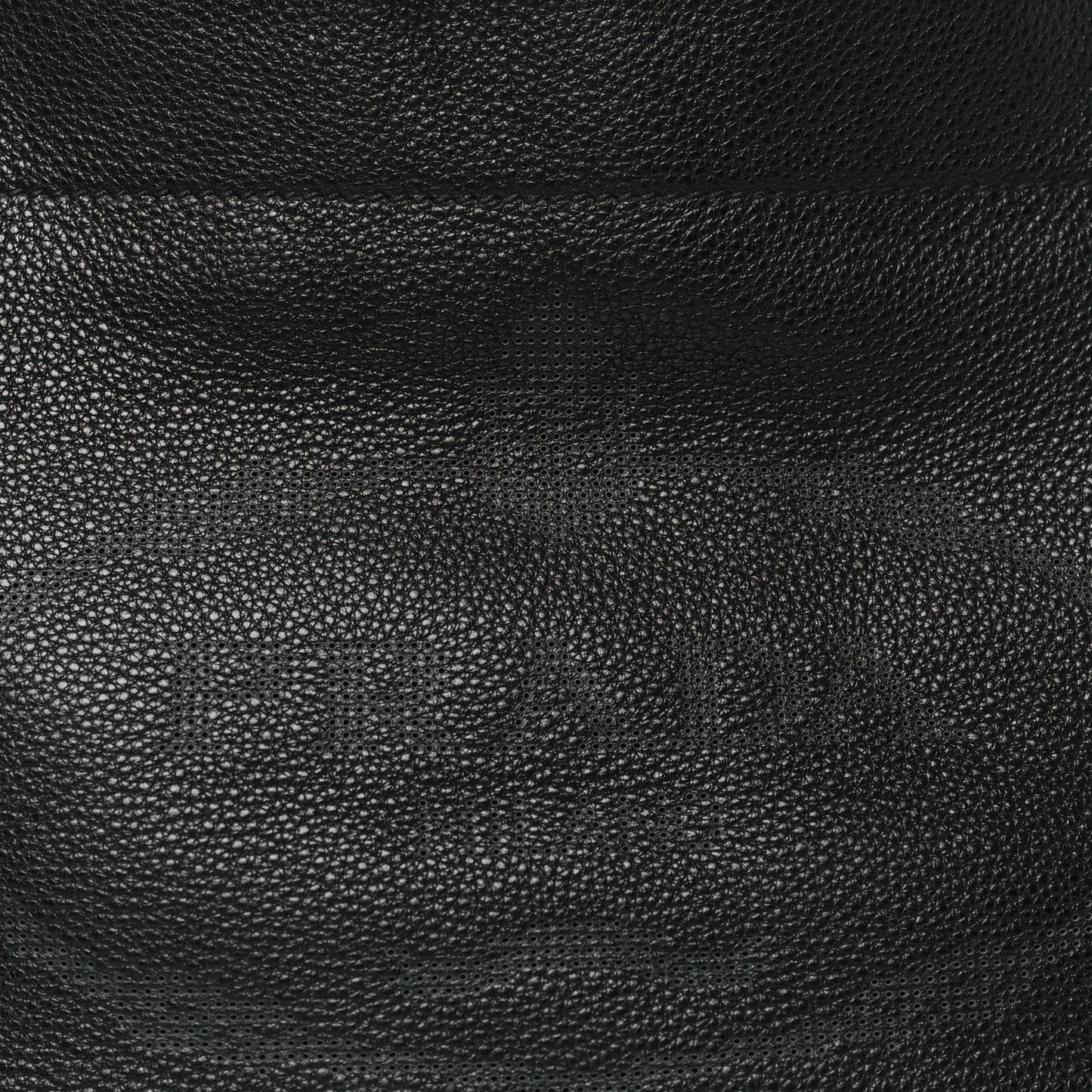 Vitello Daino Soft Perforated Logo Tote Black