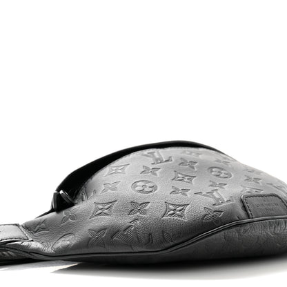 Louis Vuitton Calfskin Monogram Shadow Discovery Bumbag Black 8 of 9