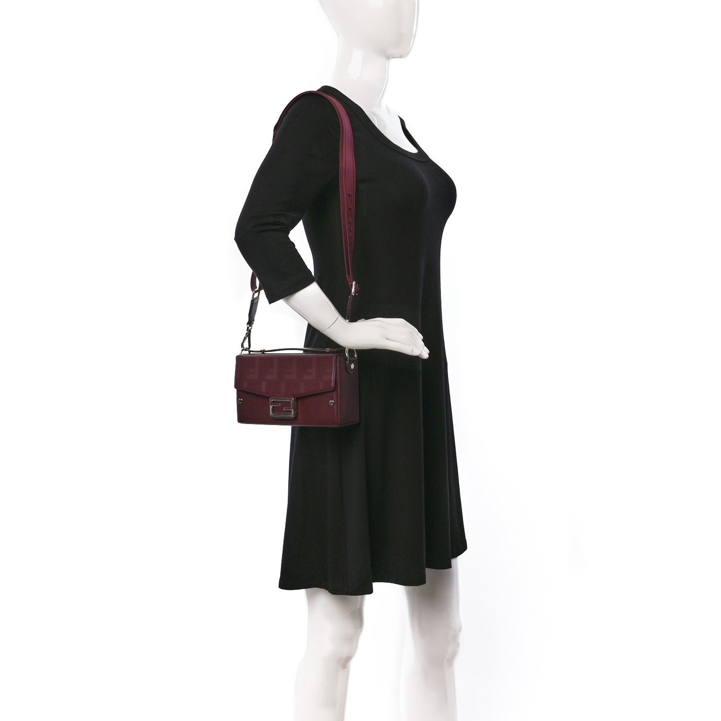 Vitello King FF Lines Embossed Baguette Soft Trunk Burgundy