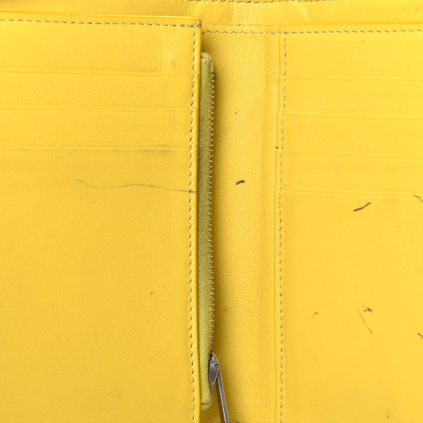 Drummed Calfskin Zip Around Multifunction Wallet Souris