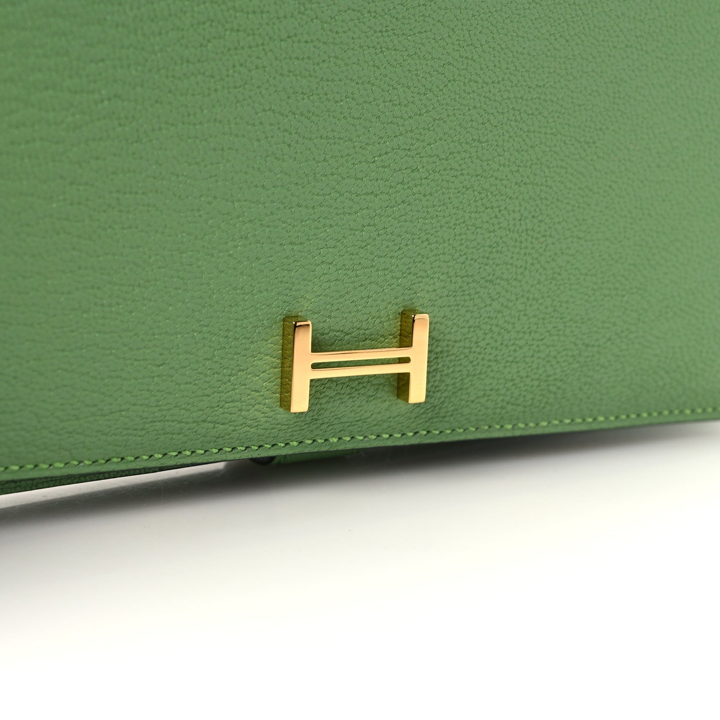 Chèvre Mysore Bearn Gusset Wallet Vert Criquet