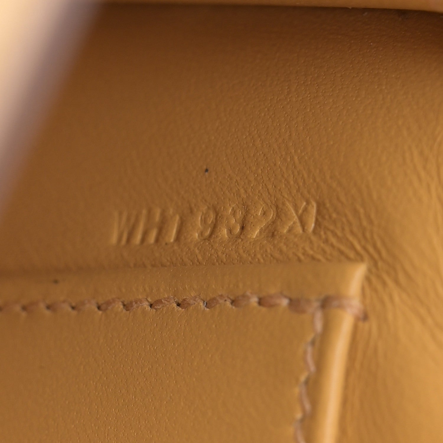Hermes Metallic Chevre Chamkilight Mini Kelly Sellier 20 Dore 7 of 11