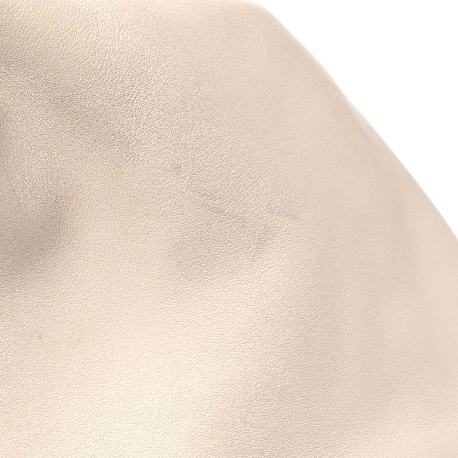 Bottega Veneta Smooth Butter Calf The Pouch Oversized Clutch Plaster 13 of 15
