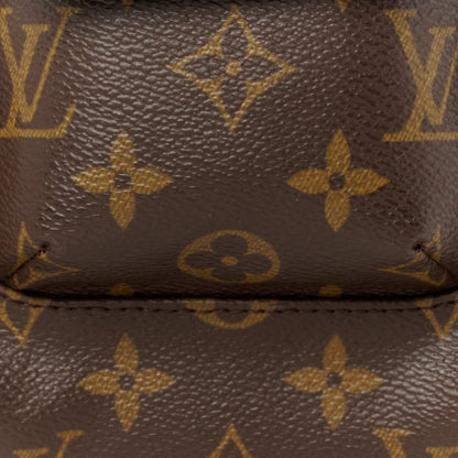 Louis Vuitton Monogram Partition Wristlet 7 of 9