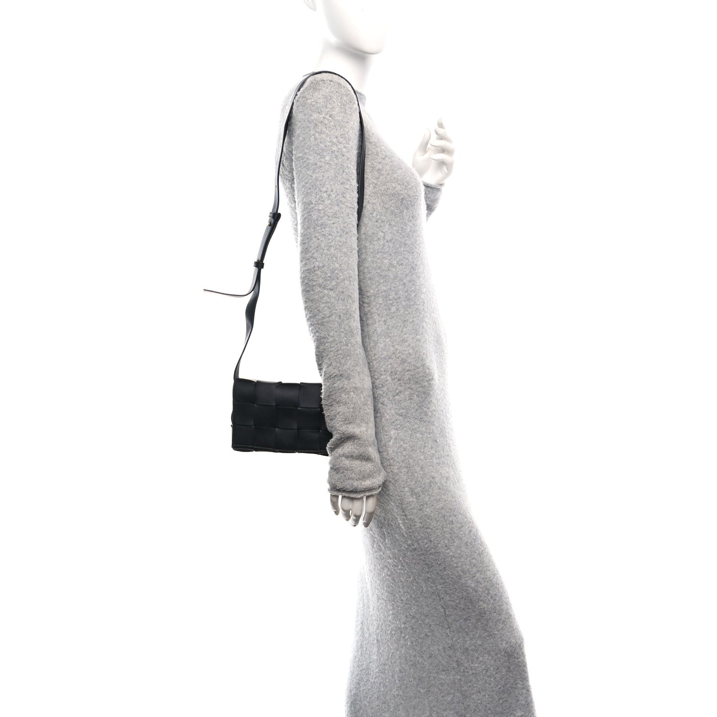 Lambskin Maxi Intreccio Small Cassette Crossbody Bag Black