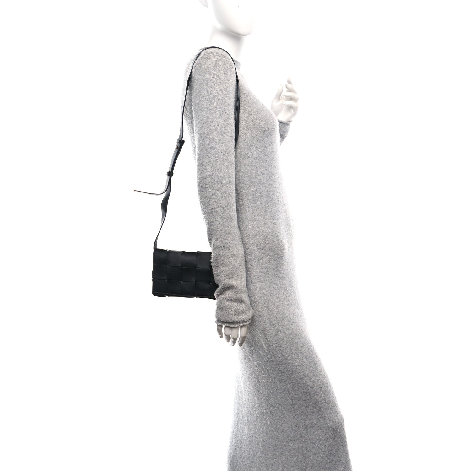 Bottega Veneta Lambskin Maxi Intreccio Small Cassette Crossbody Bag Black 2 of 11