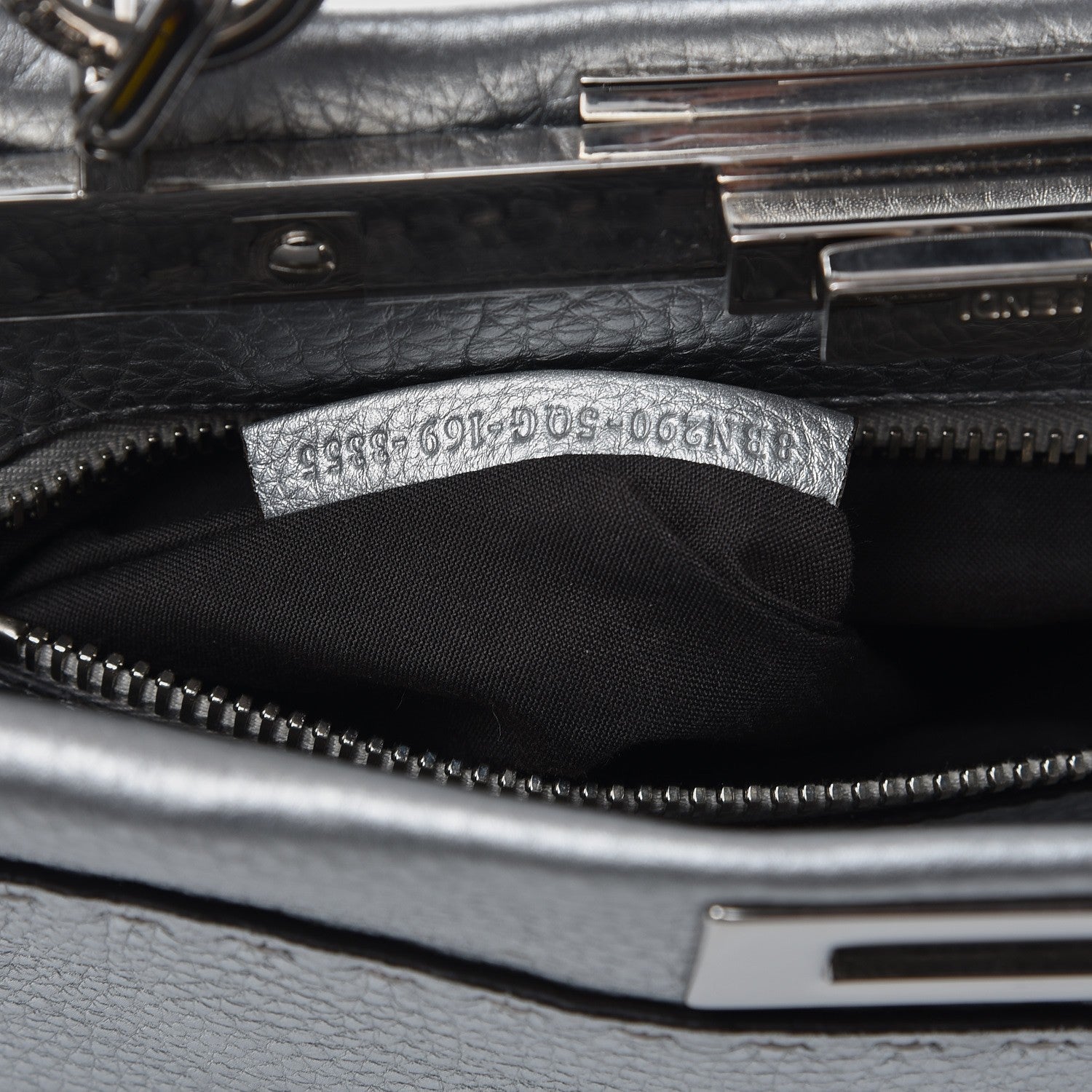 Fendi Cuoio Romano Lux Selleria Medium Peekaboo Iconic Satchel Argento 7 of 10