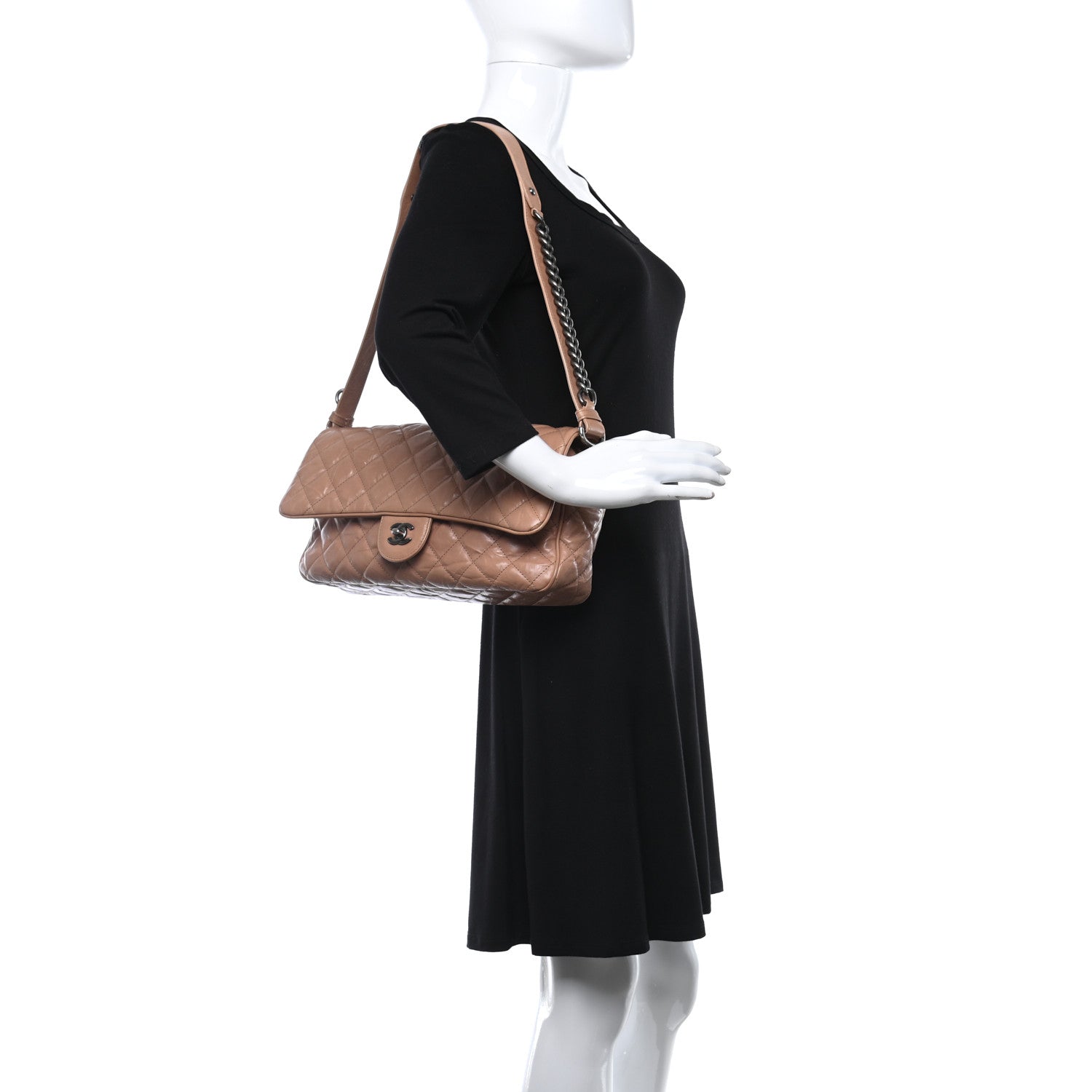 Chanel Aged Calfskin Quilted Medium Chain Detail Flap Light Brown 2 of 10