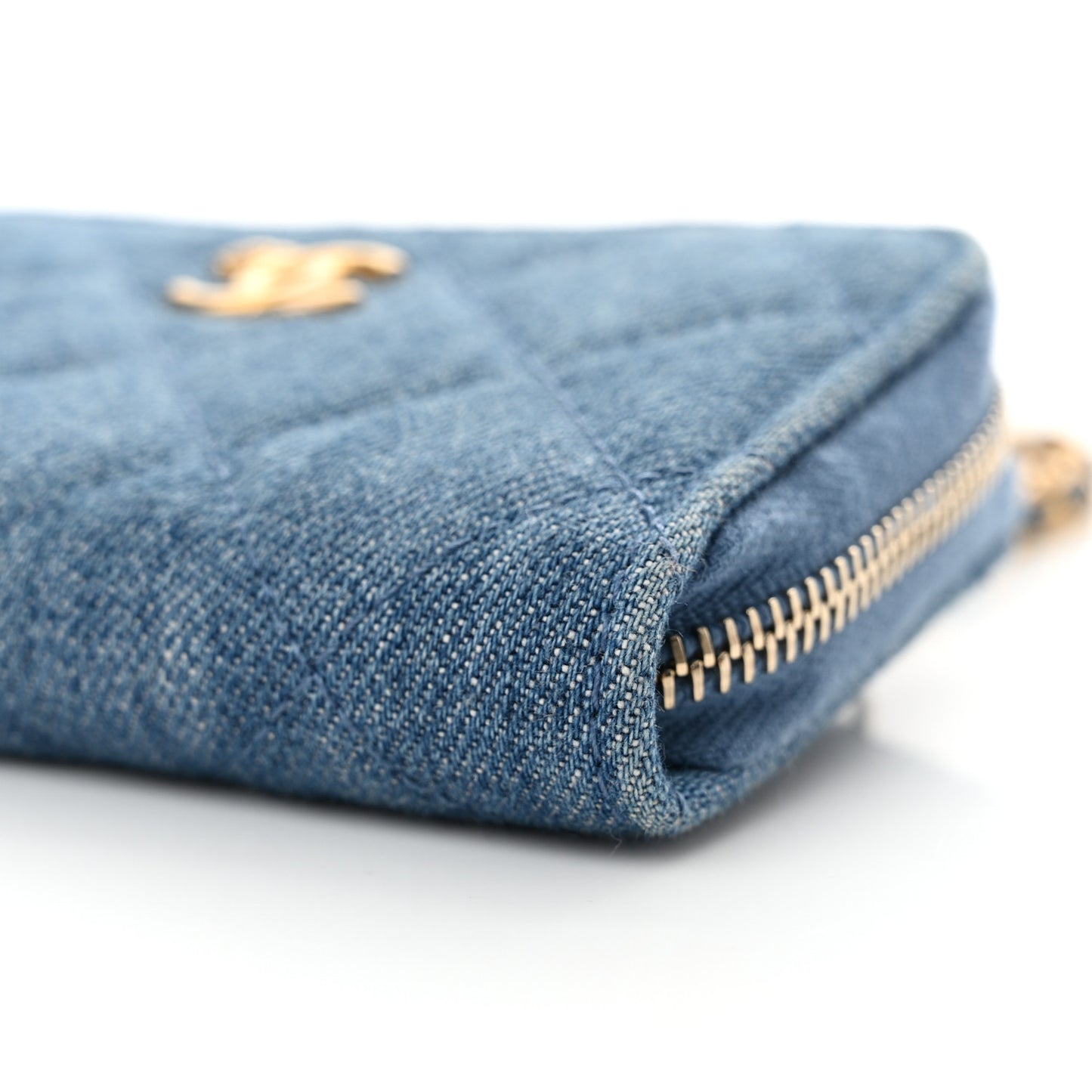 Denim Quilted CC Pearl Crush Zip Card Holder On Chain Blue