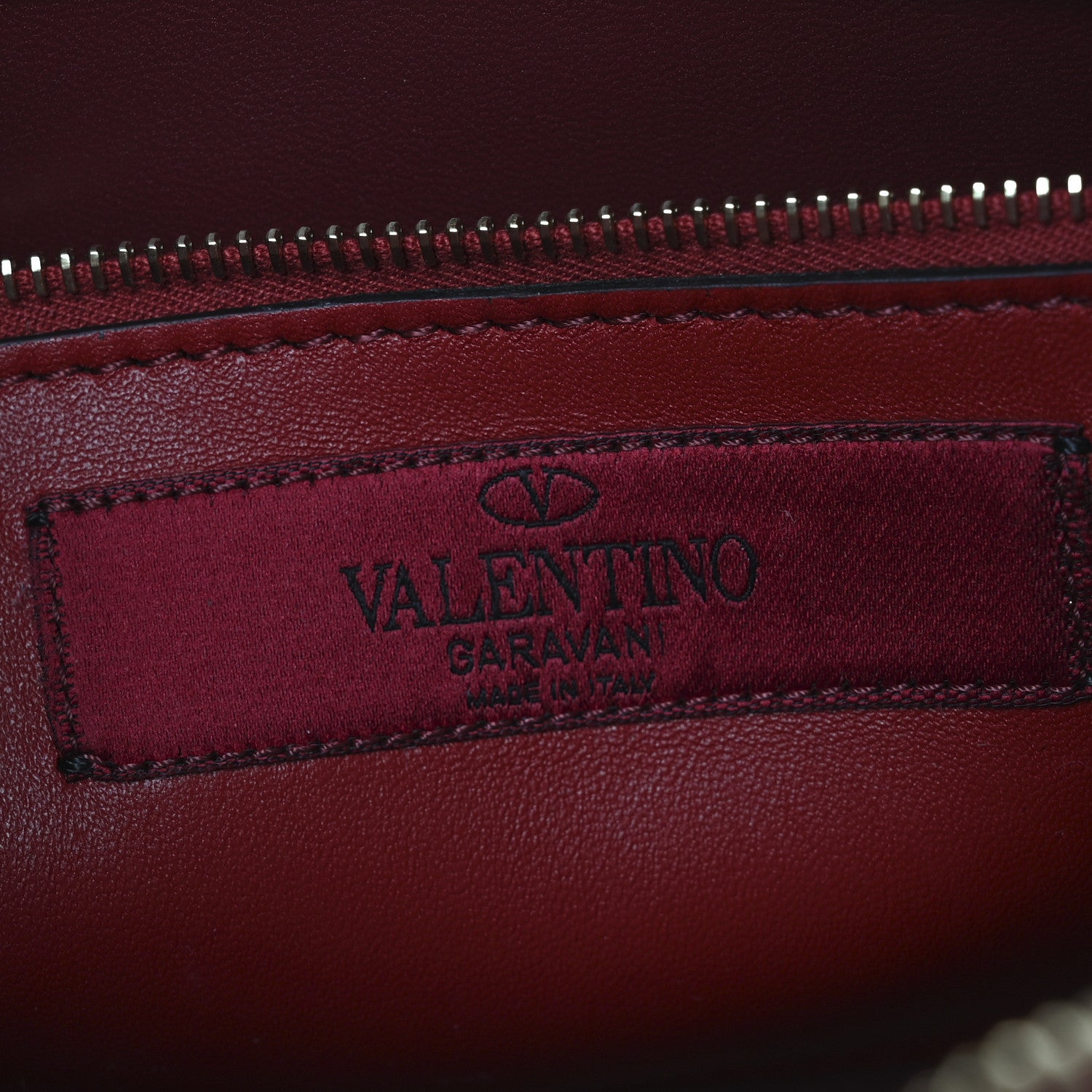 Valentino Garavani Nappa Rockstud Spike Side Slip Zip Clutch Rubino 5 of 12