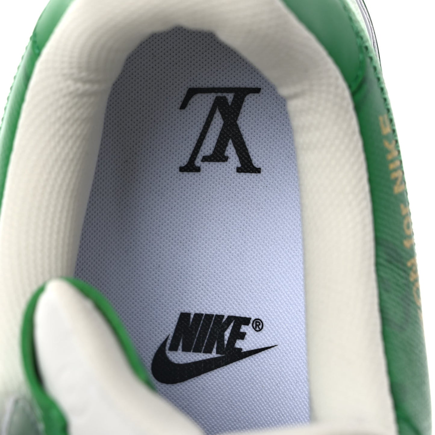 X NIKE AIR FORCE 1 Calfskin Monogram Mens Low Top Sneakers 8.5 Green