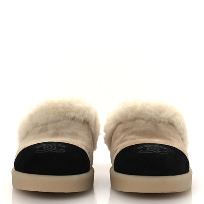 Chanel Suede Shearling CC Cap Toe Mules 38.5 Beige Black 3 of 11
