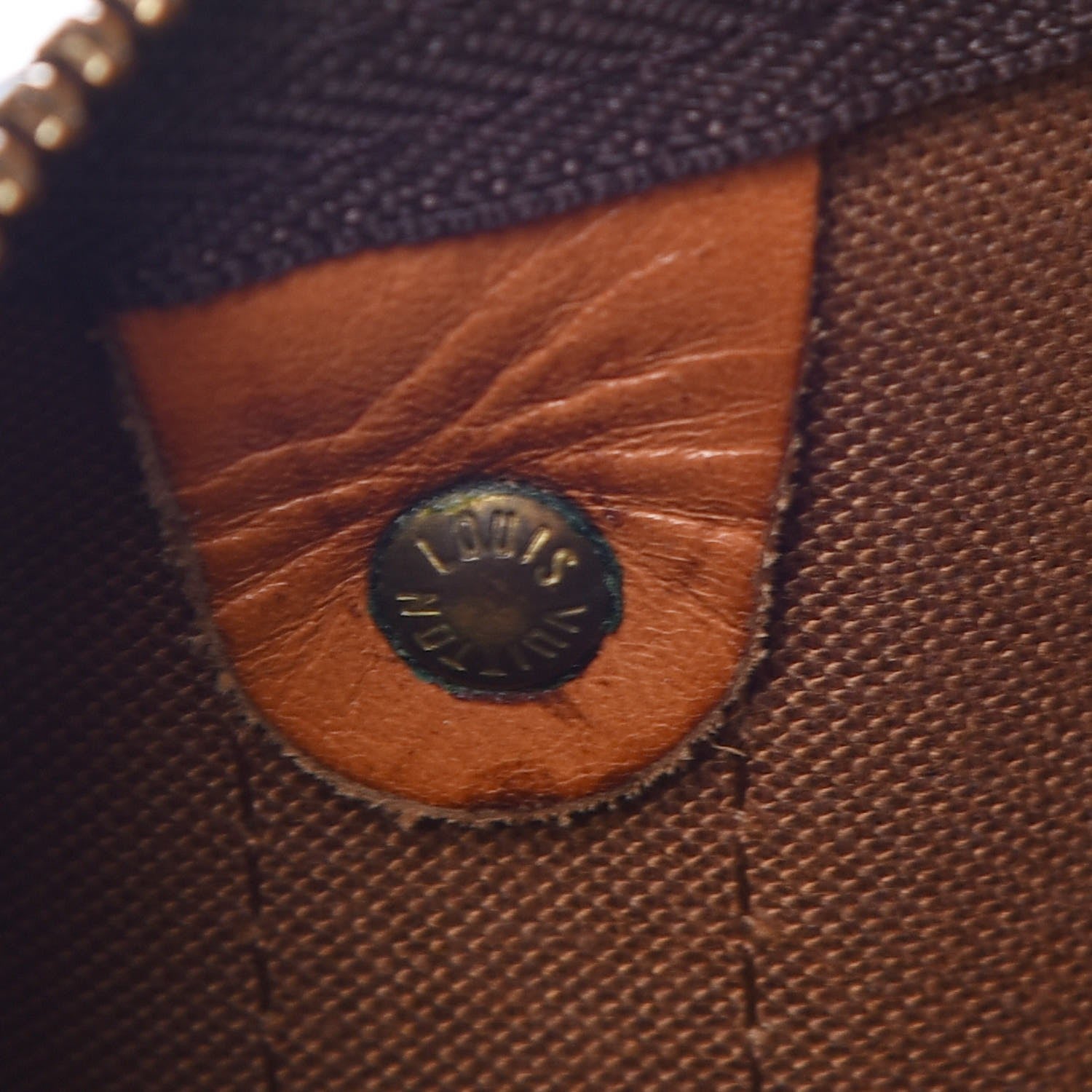 Louis Vuitton Monogram Keepall Bandouliere 55 11 of 16