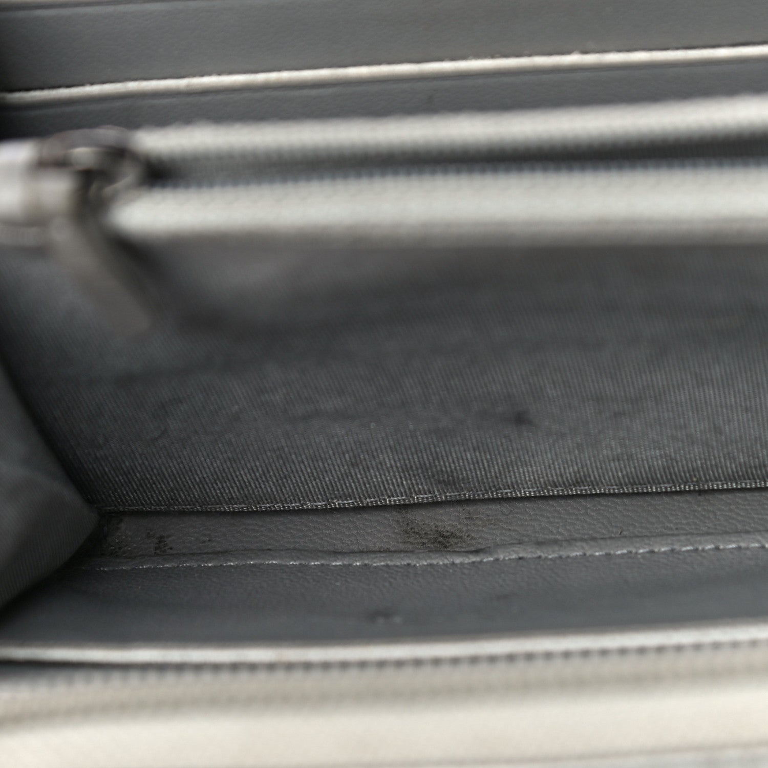 Chanel Metallic Caviar Chevron Quilted Boy Small Zip Around Wallet Silver 14 of 17