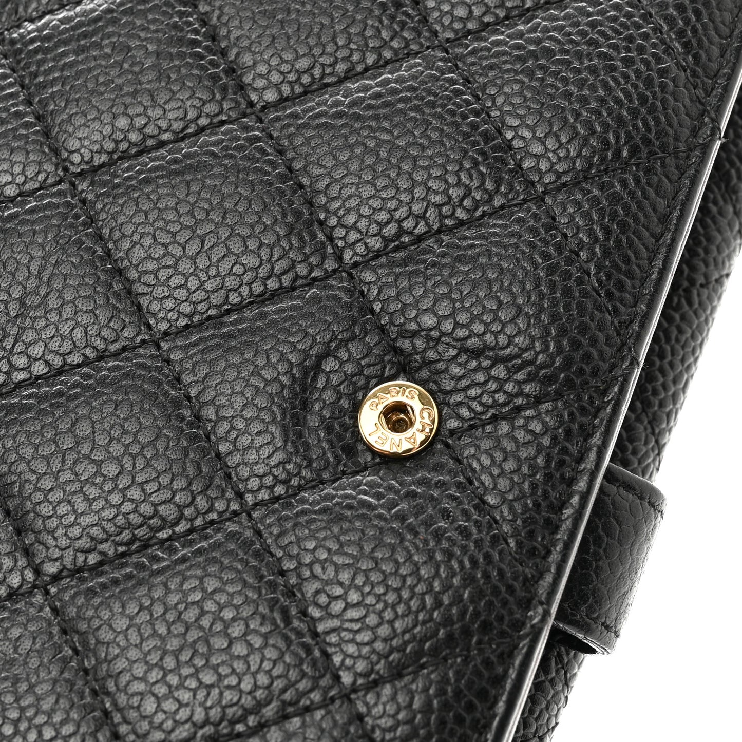 Caviar Quilted Large Gusset Flap Wallet Black