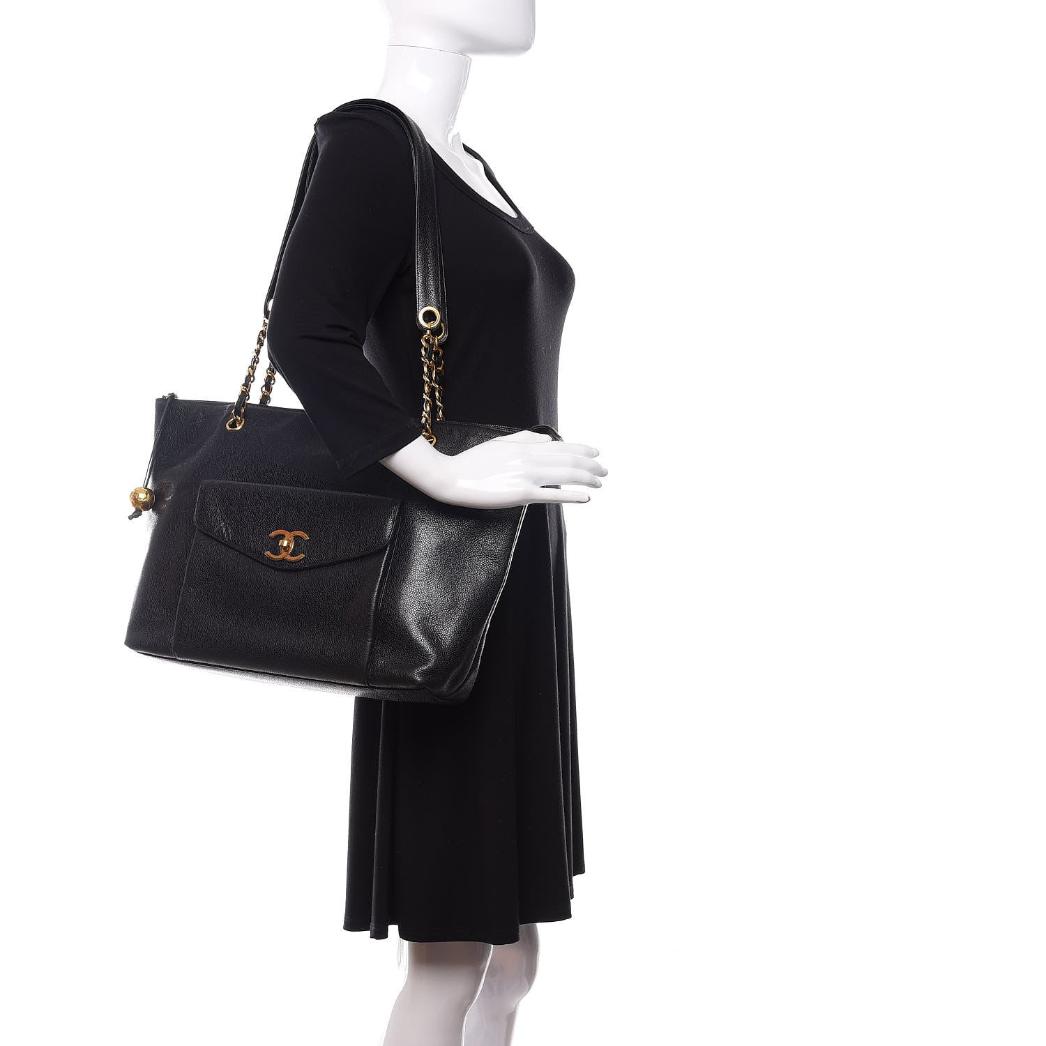 Chanel Caviar CC Shoulder Bag Black 2 of 11