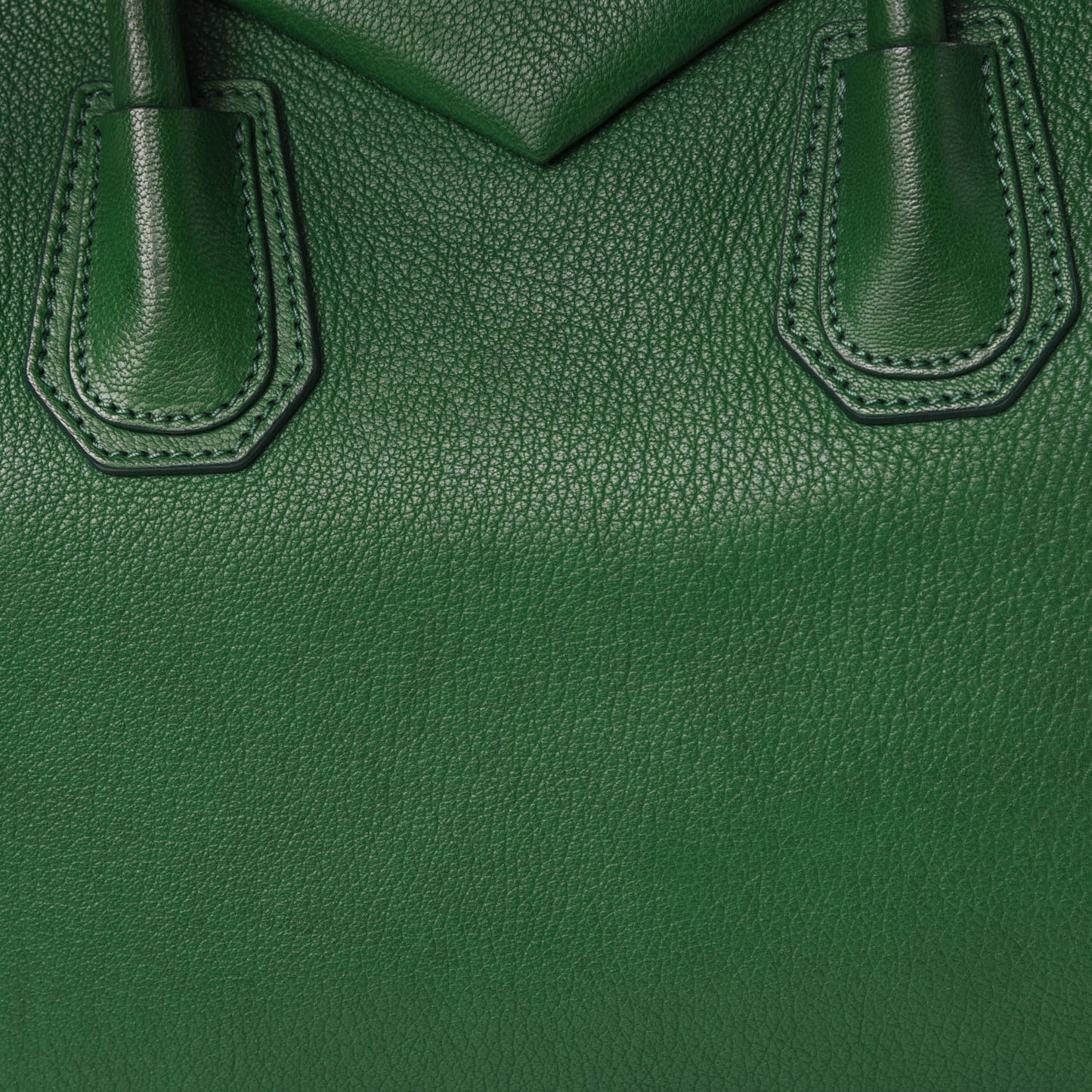 Sugar Goatskin Small Antigona Emerald