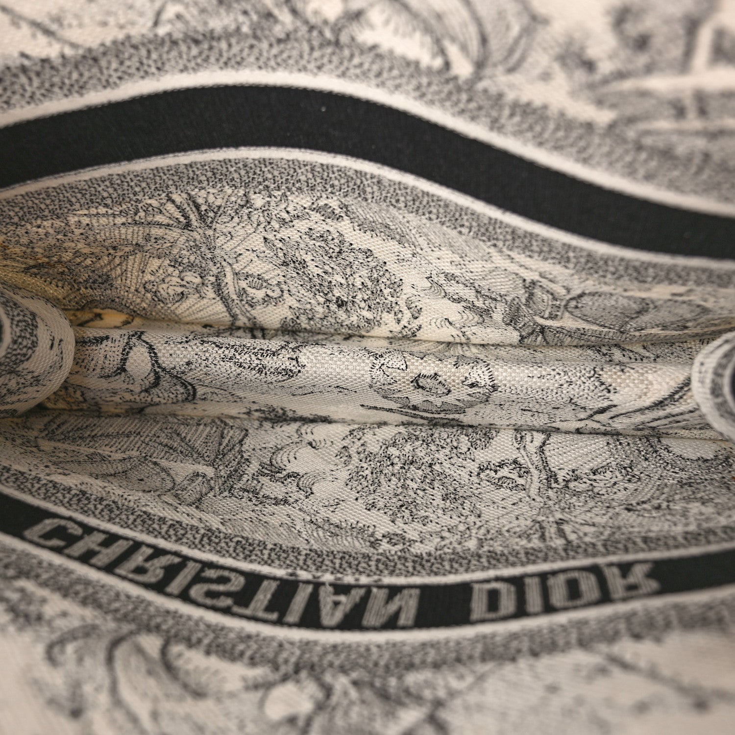 Christian Dior Canvas Embroidered Large Toile De Jouy Book Tote White Black 5 of 10
