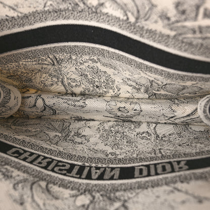 Christian Dior Canvas Embroidered Large Toile De Jouy Book Tote White Black 5 of 10