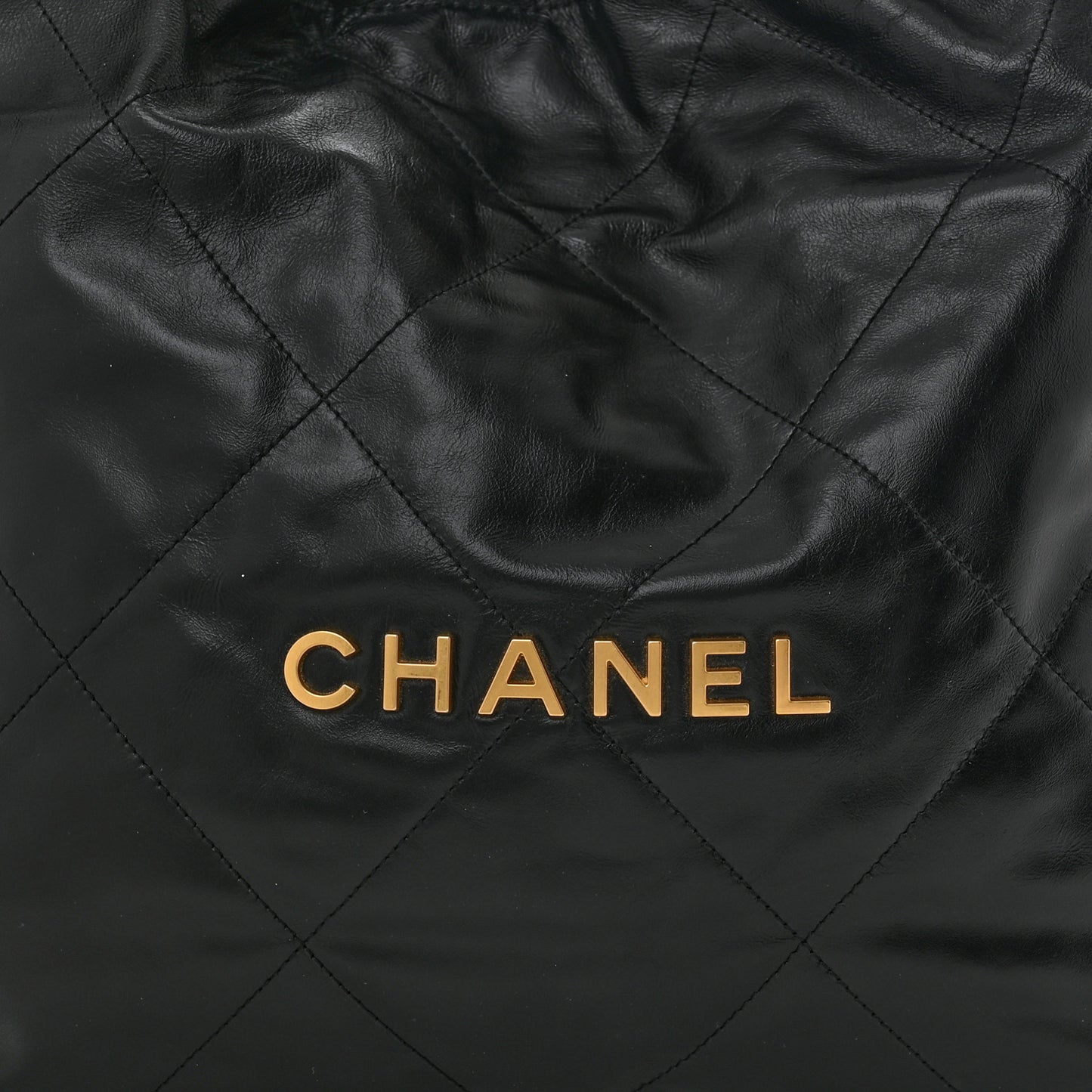 Shiny Calfskin Quilted Chanel 22 Black